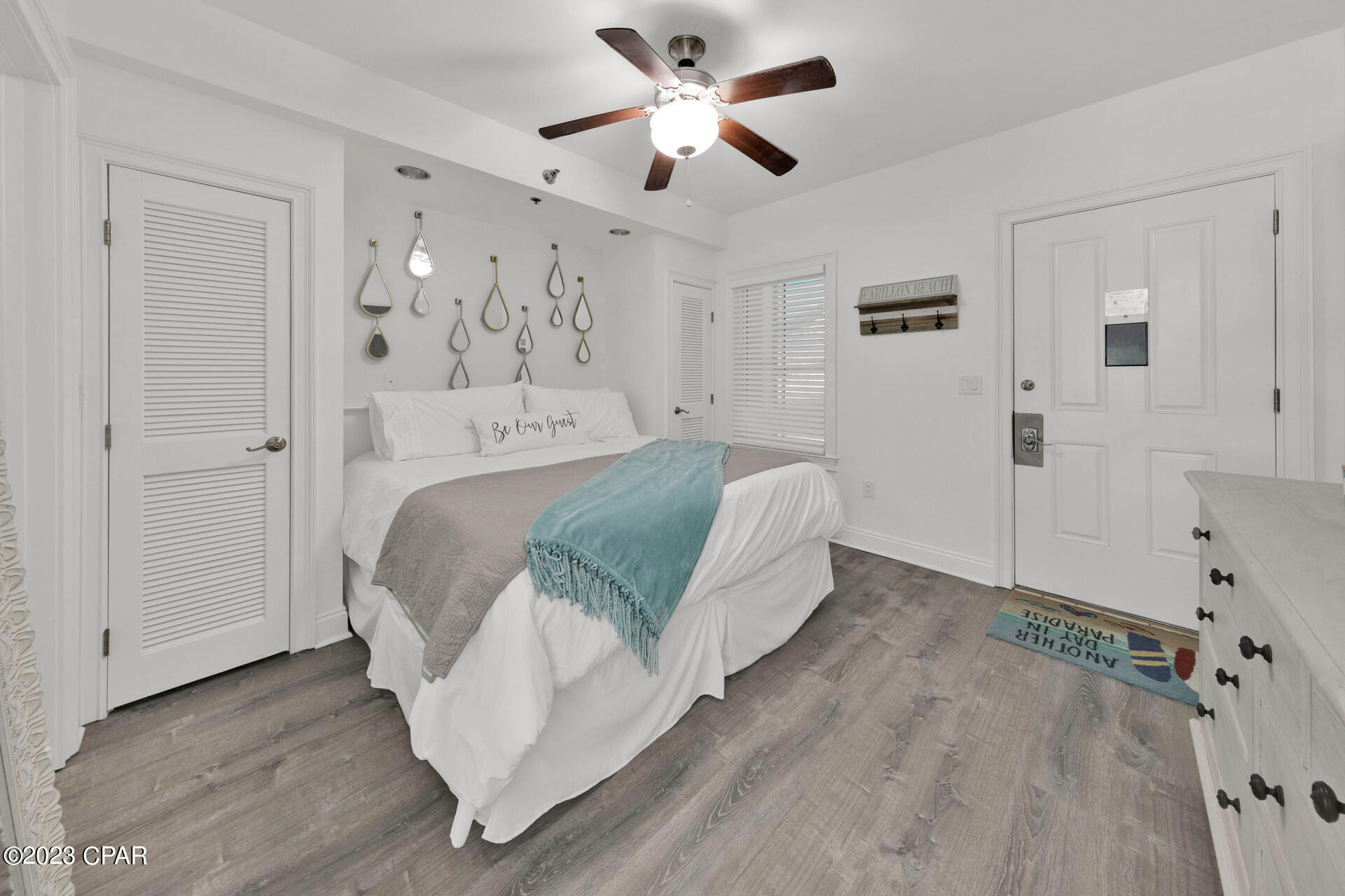 Carillon Beach Inn - Residential