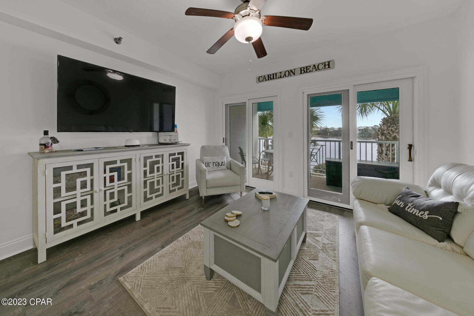 Carillon Beach Inn - Residential