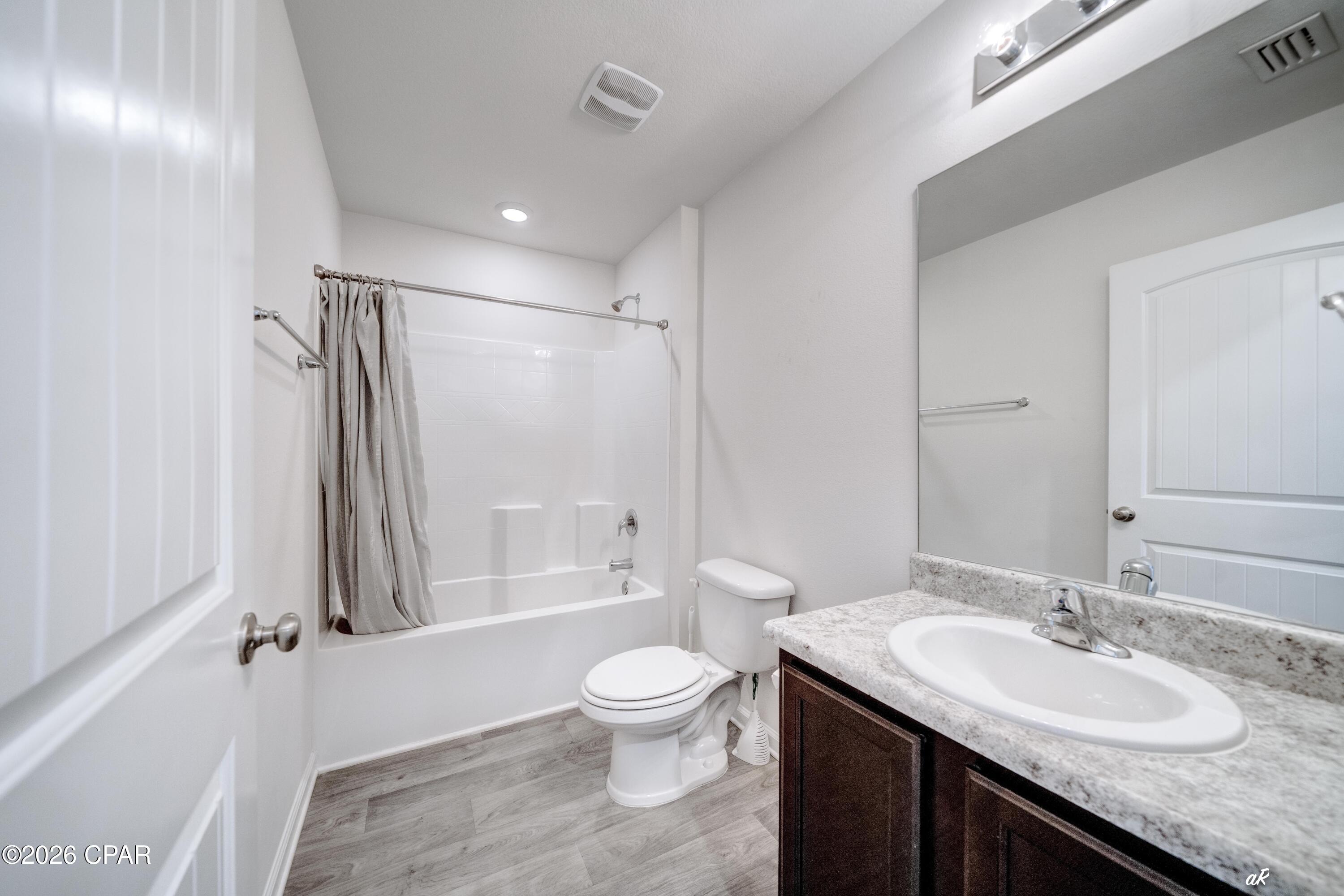 Bridge Harbor - Residential Lease