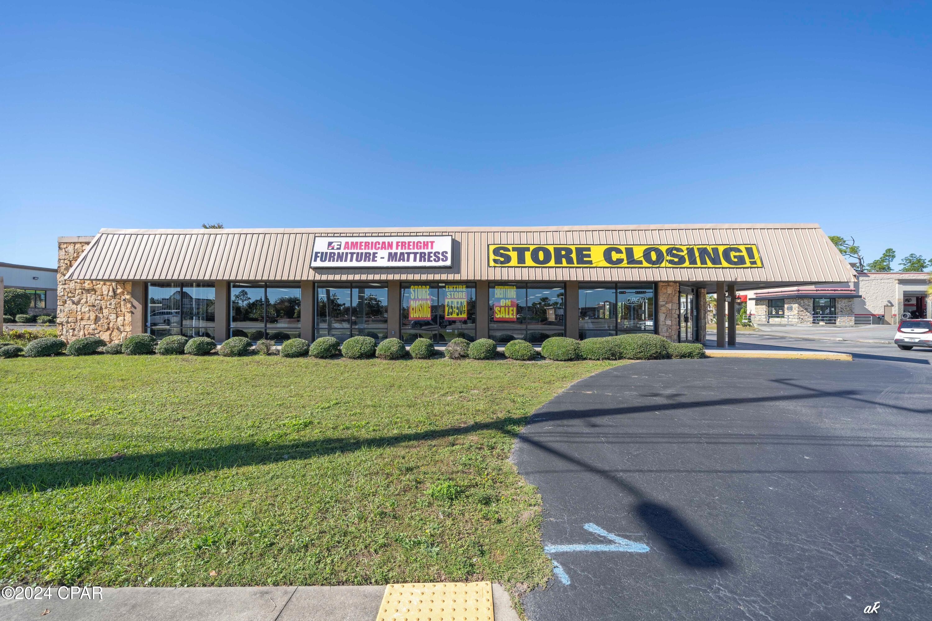 [No Recorded Subdiv] - Commercial Sale