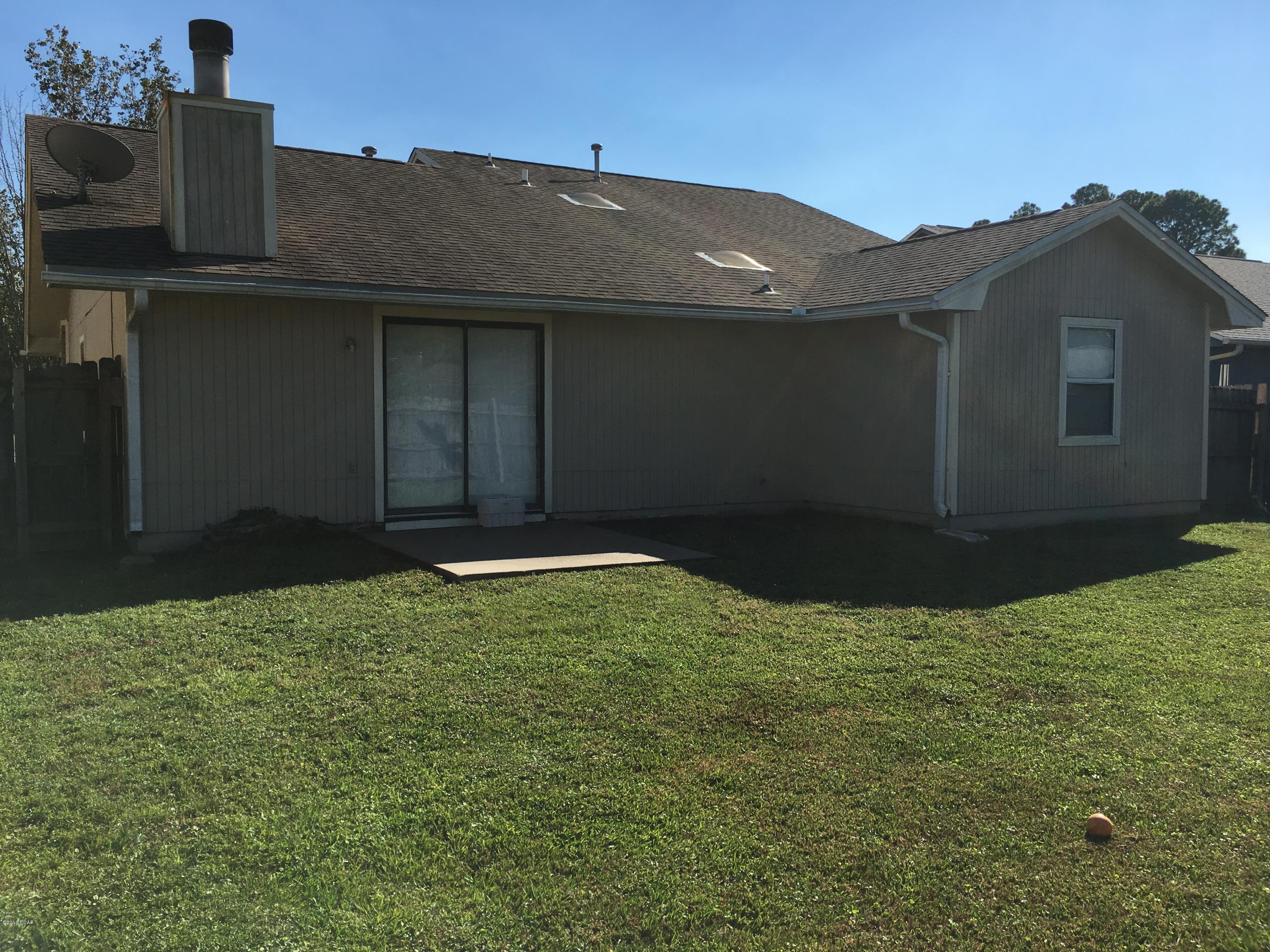 Shadow Bay Unit 2 Replat - Residential