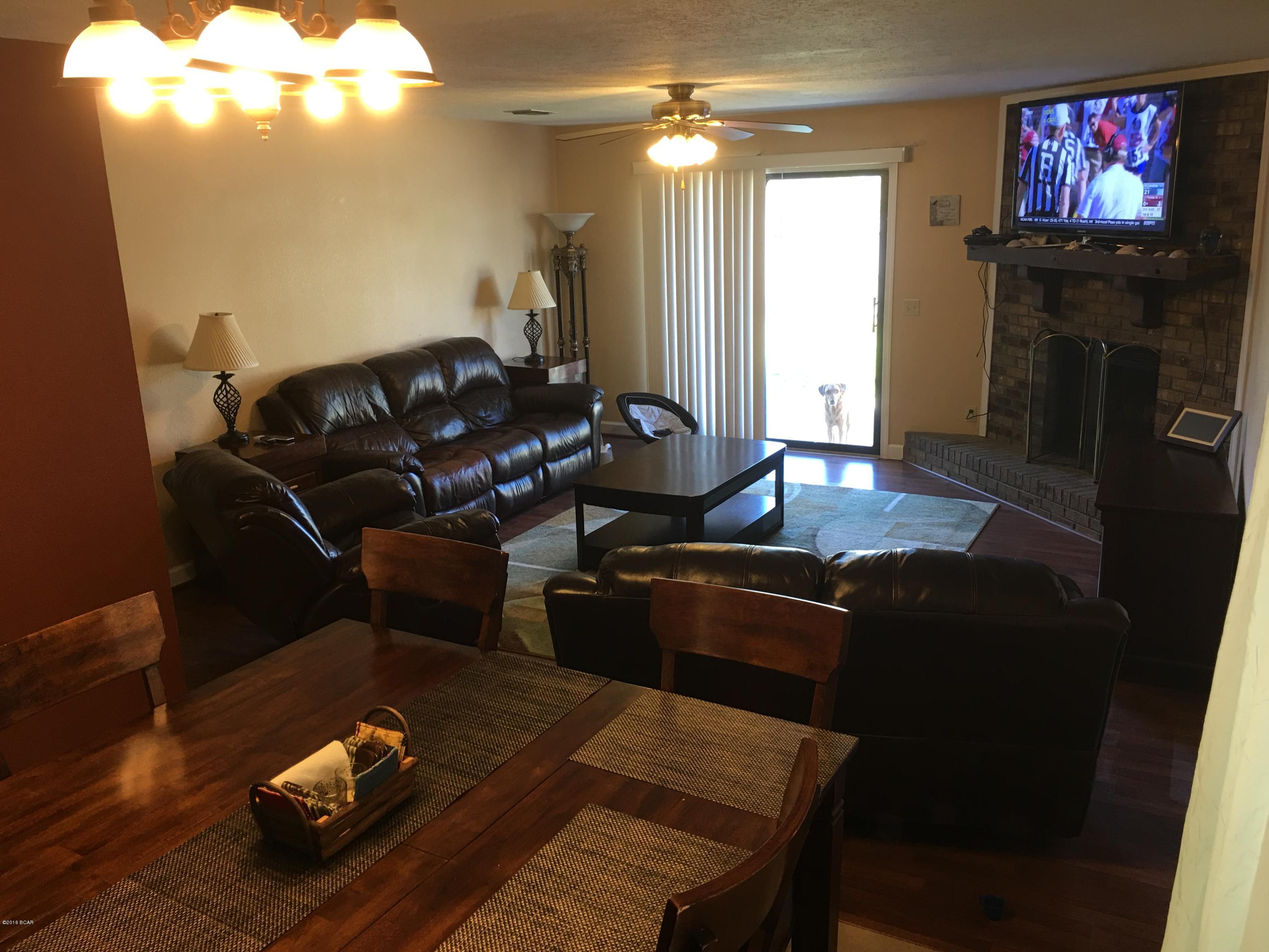 Shadow Bay Unit 2 Replat - Residential