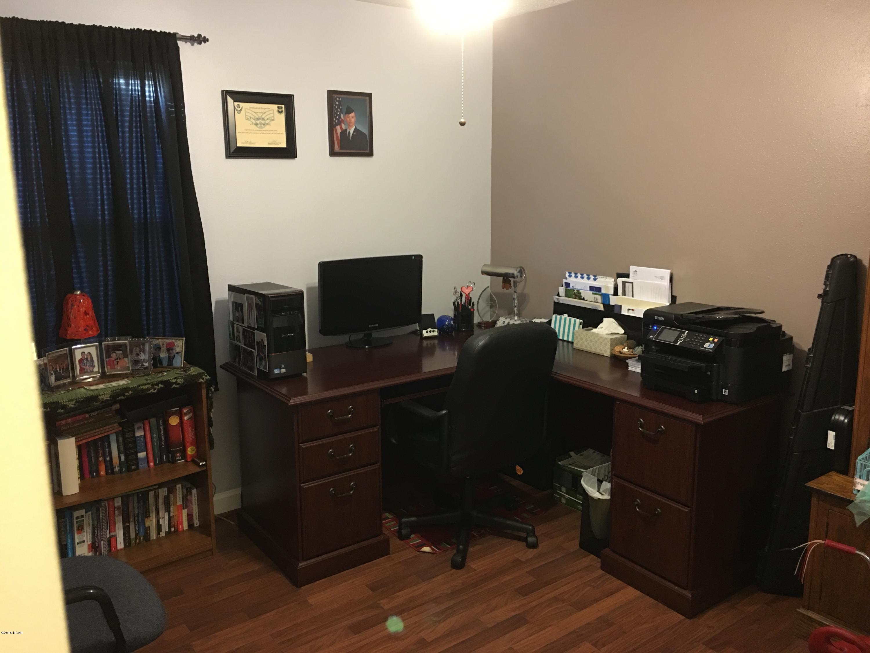 Shadow Bay Unit 2 Replat - Residential