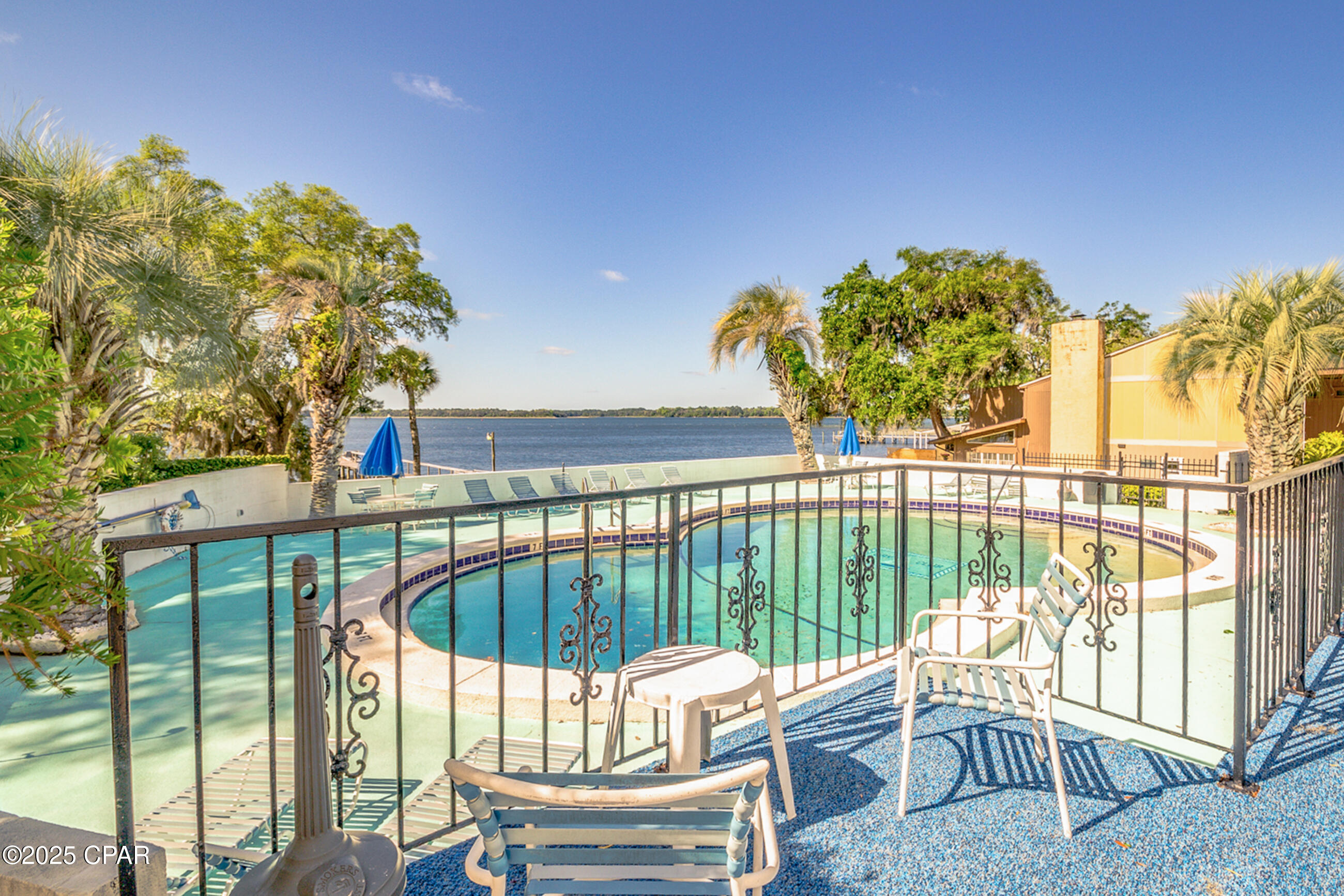 Bay Club Condo Ph 2 - Residential