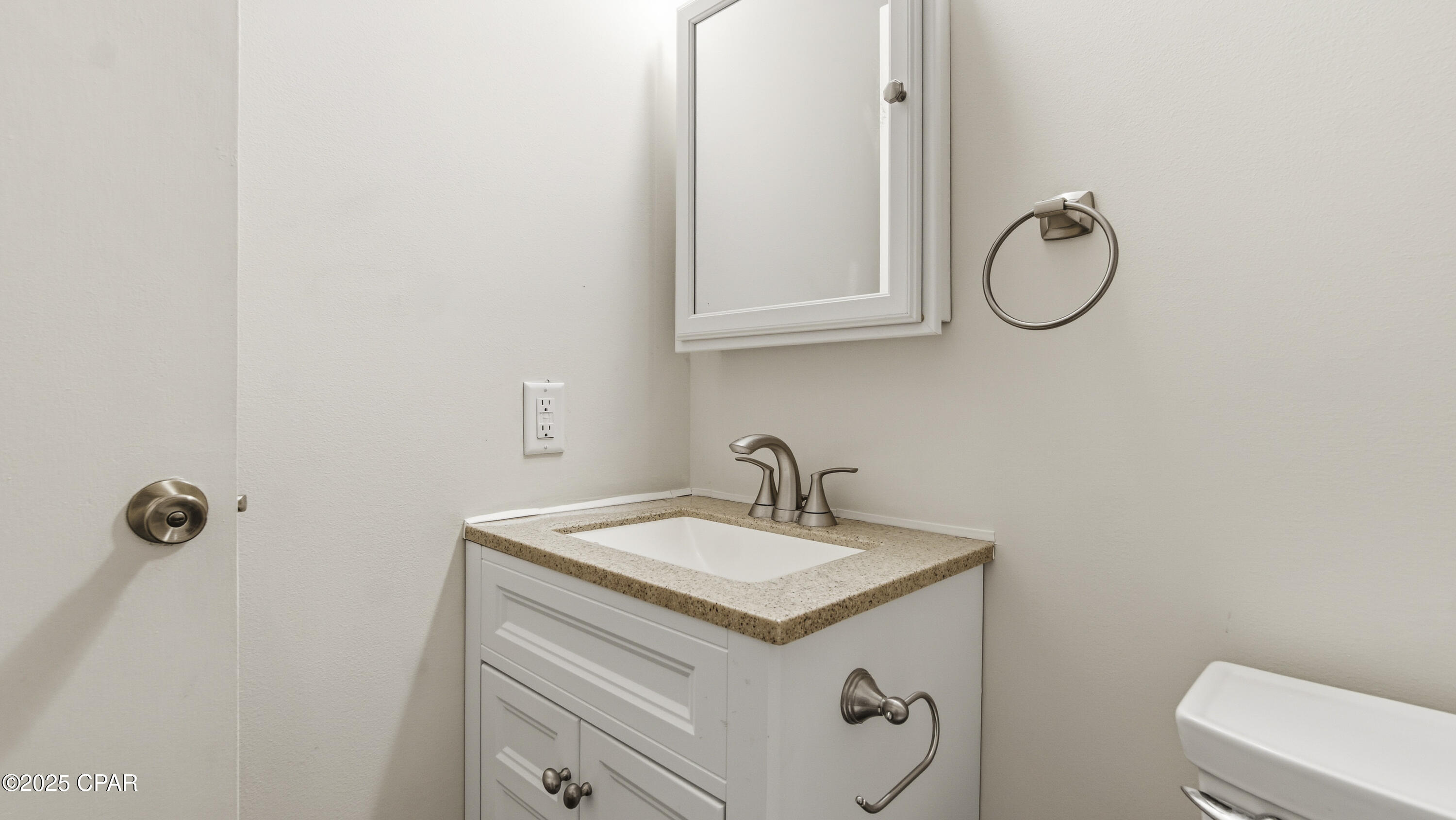 Bay Club Condo Ph 2 - Residential