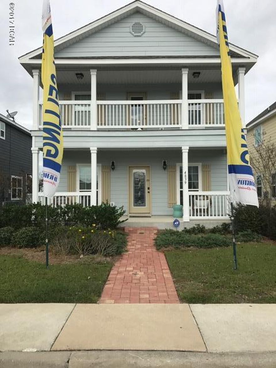 Our beautiful model loaded with lots of upgrades including gas range and hot water heater.  In popular Magnolia Bay Club, the Savannah is a 3 bedroom, 2.5 bath, open floorplan with beautiful hardwood floors.  The master suite has a balcony which expands the width of the home.