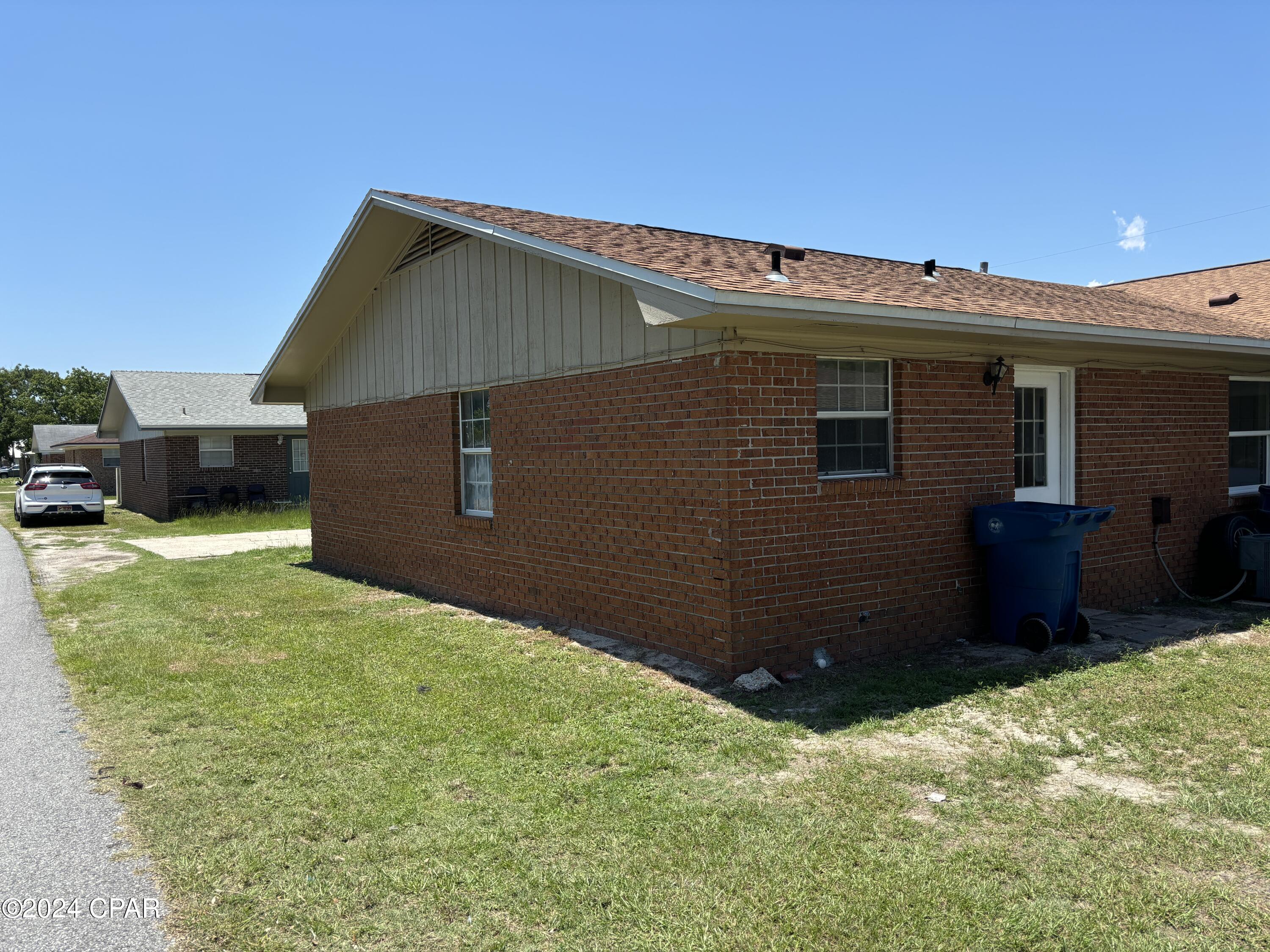 [No Recorded Subdiv] - Residential Lease