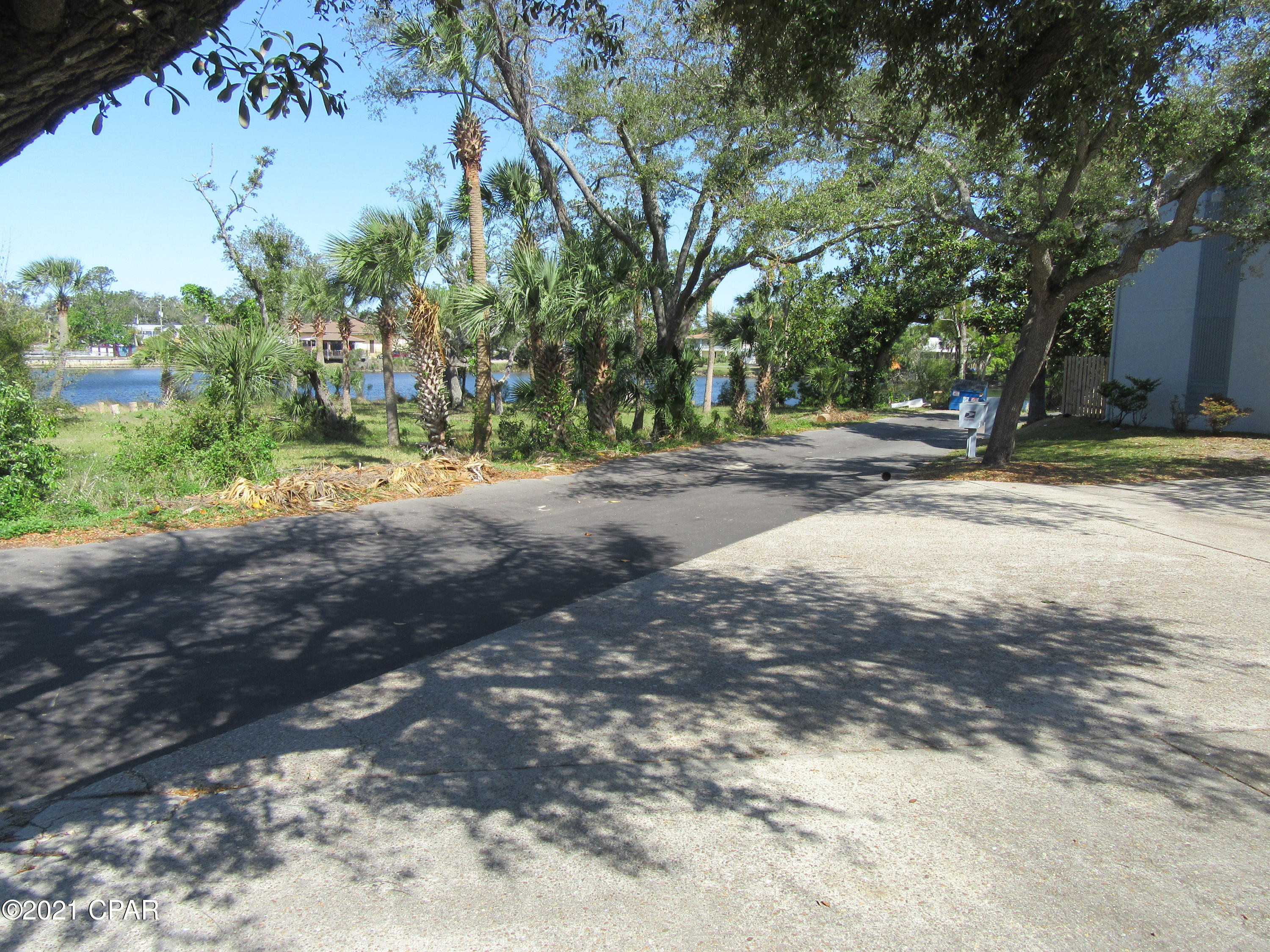 [No Recorded Subdiv] - Residential Lease