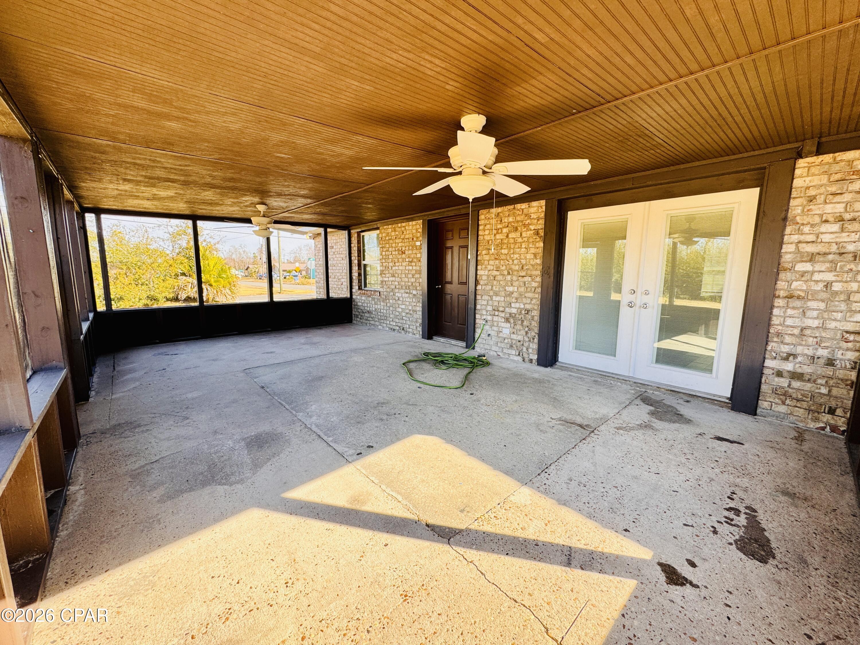 [No Recorded Subdiv] - Residential Lease