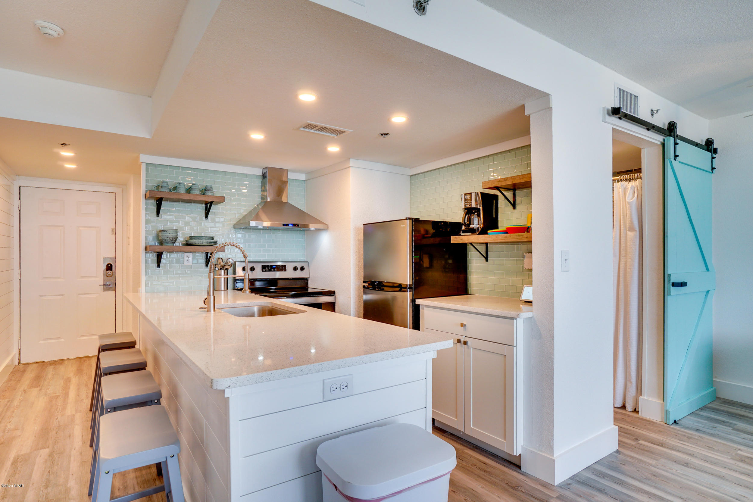 Sunbird Condo - Residential