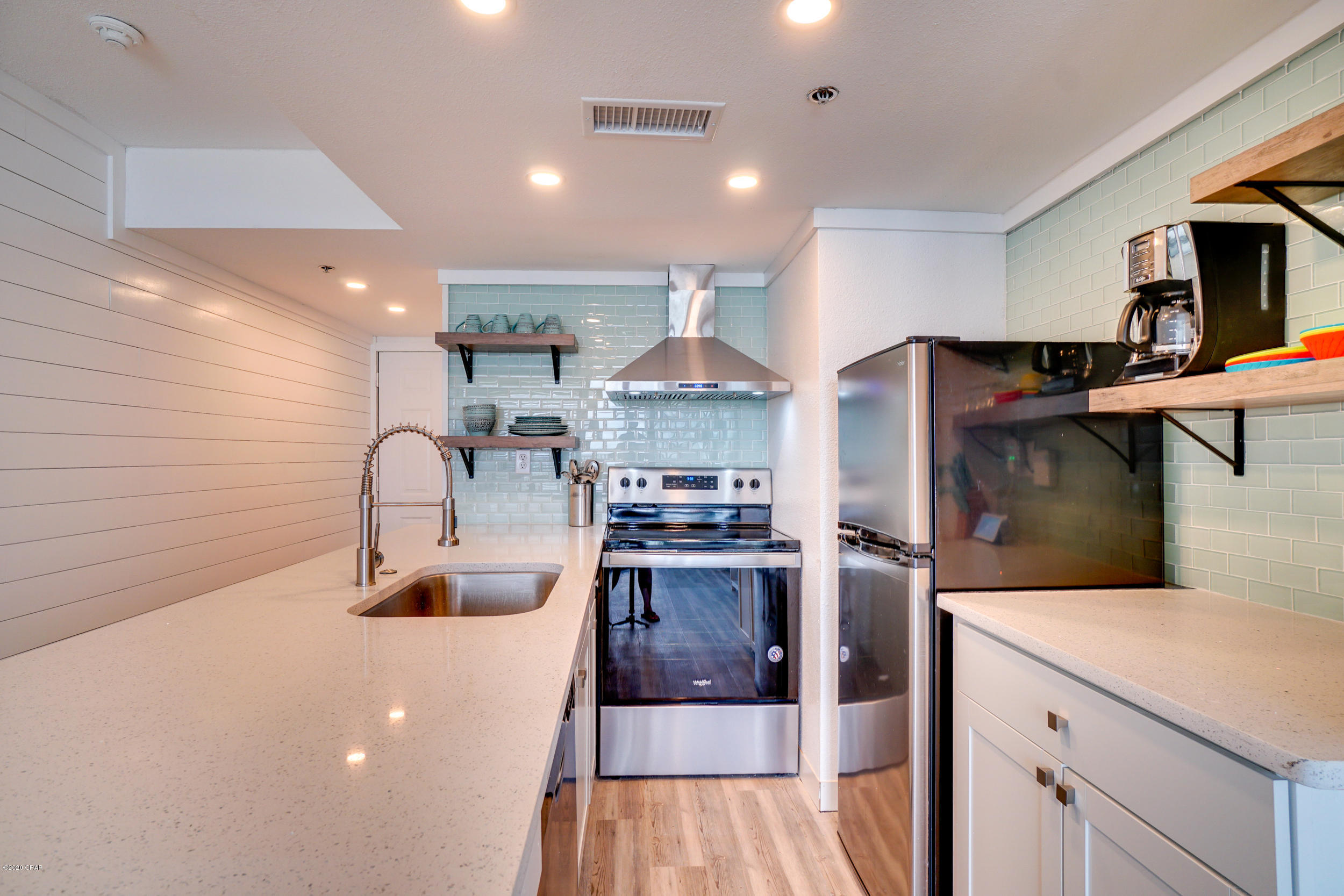 Sunbird Condo - Residential