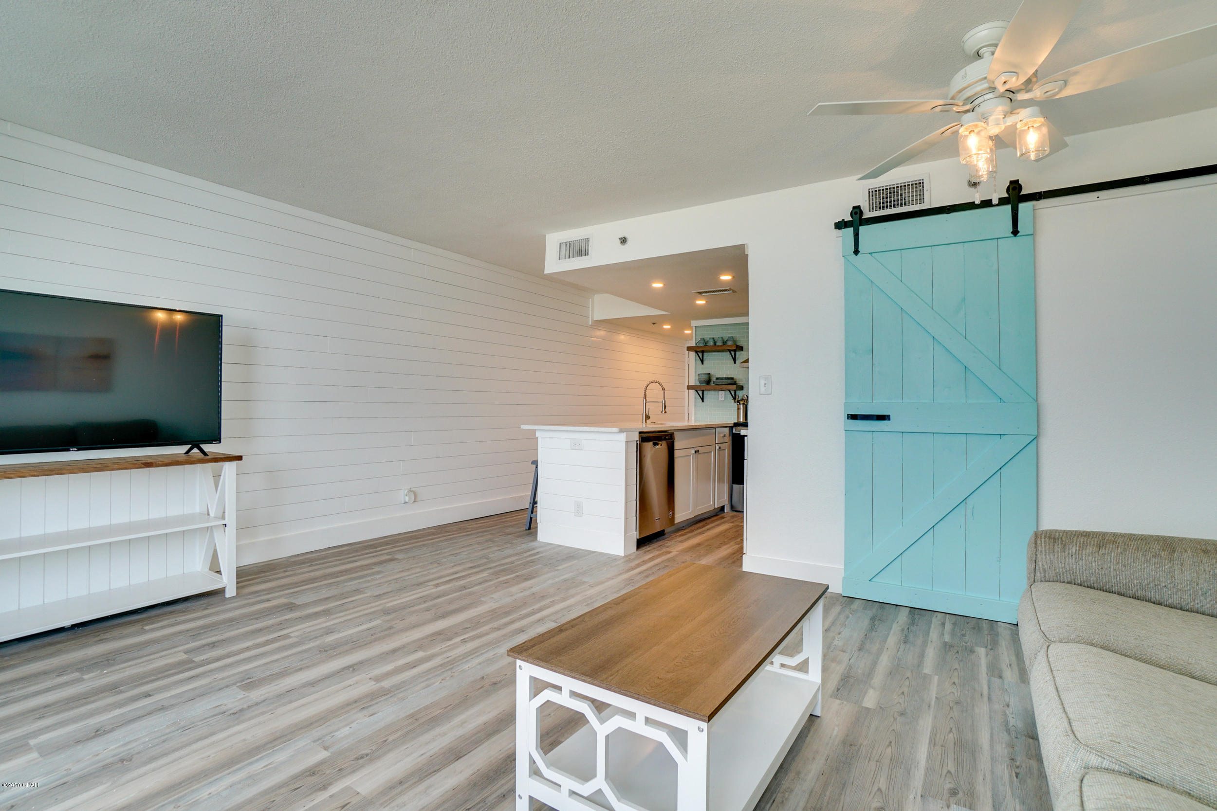 Sunbird Condo - Residential