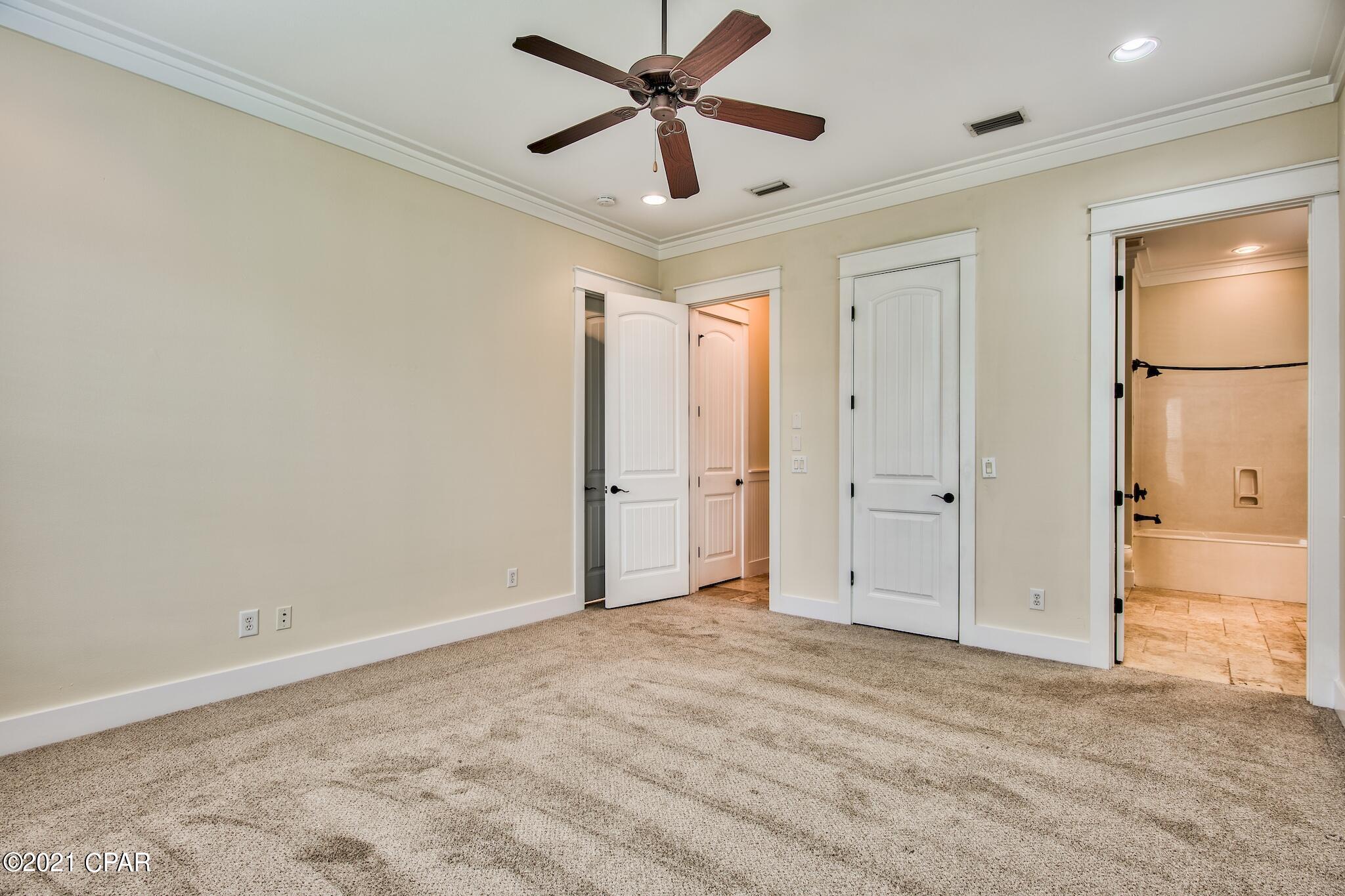 Harrison's Walk - Residential