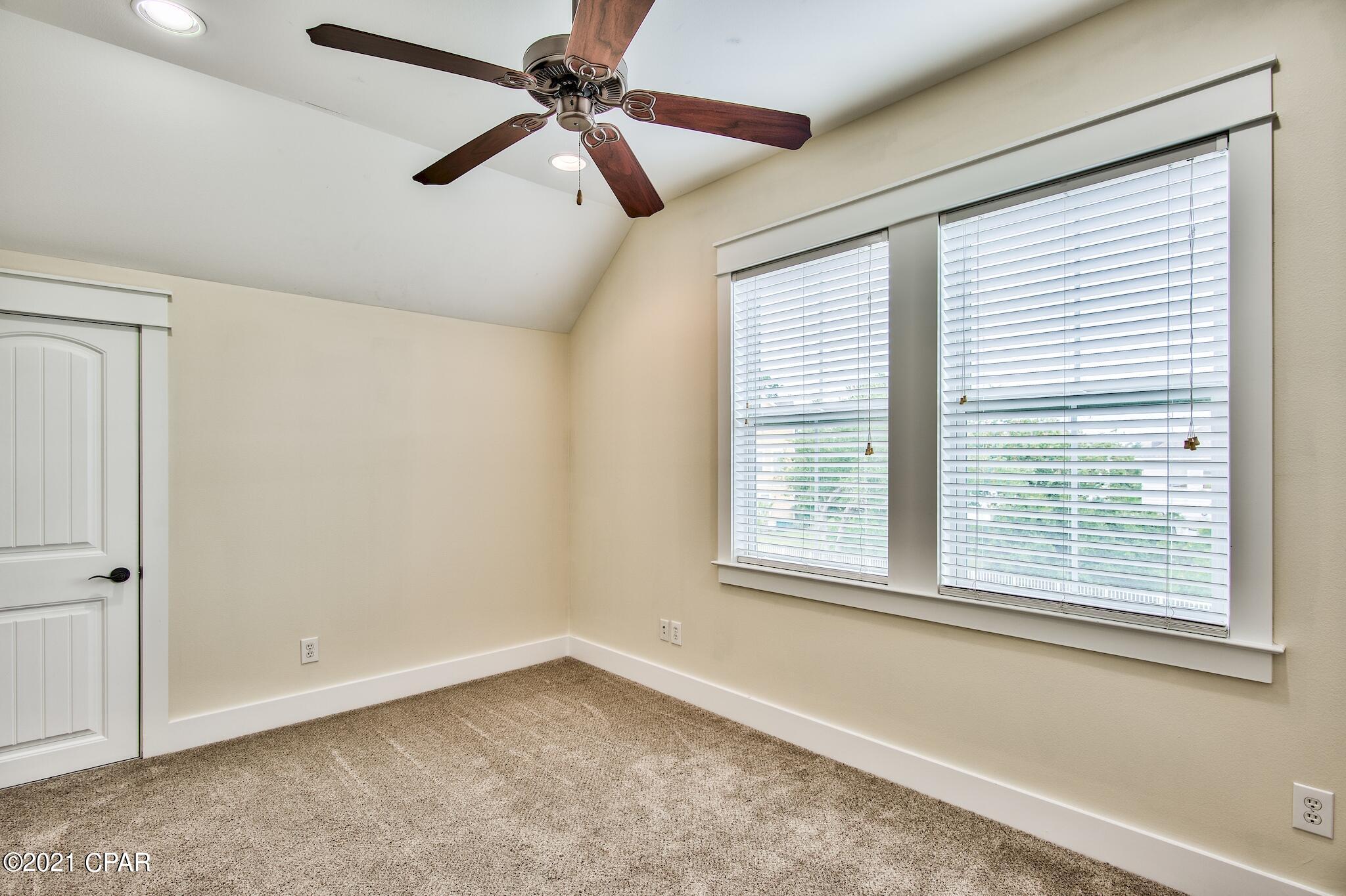 Harrison's Walk - Residential