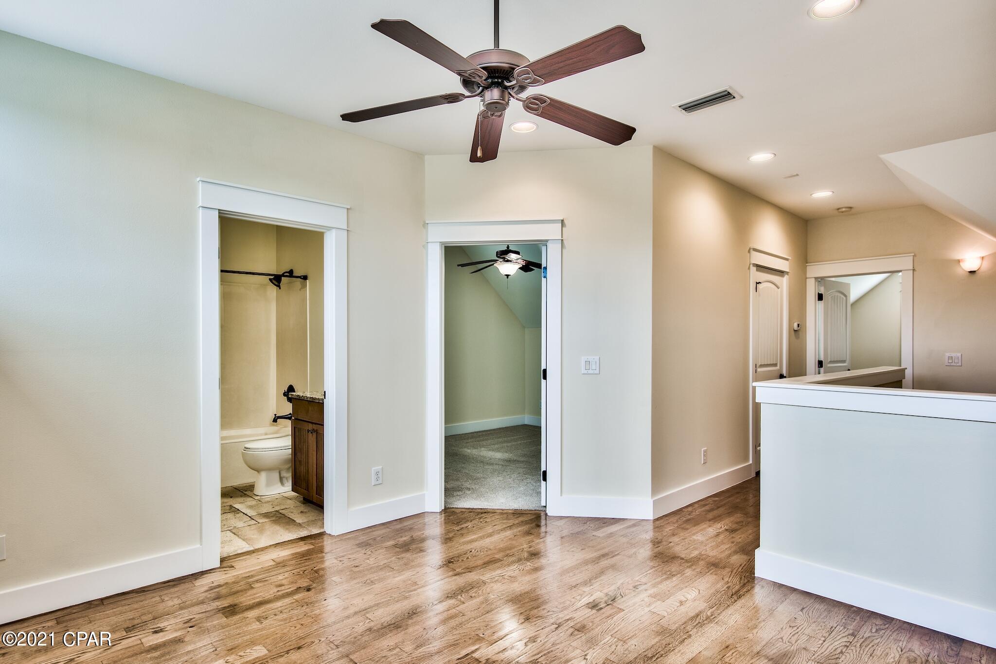 Harrison's Walk - Residential