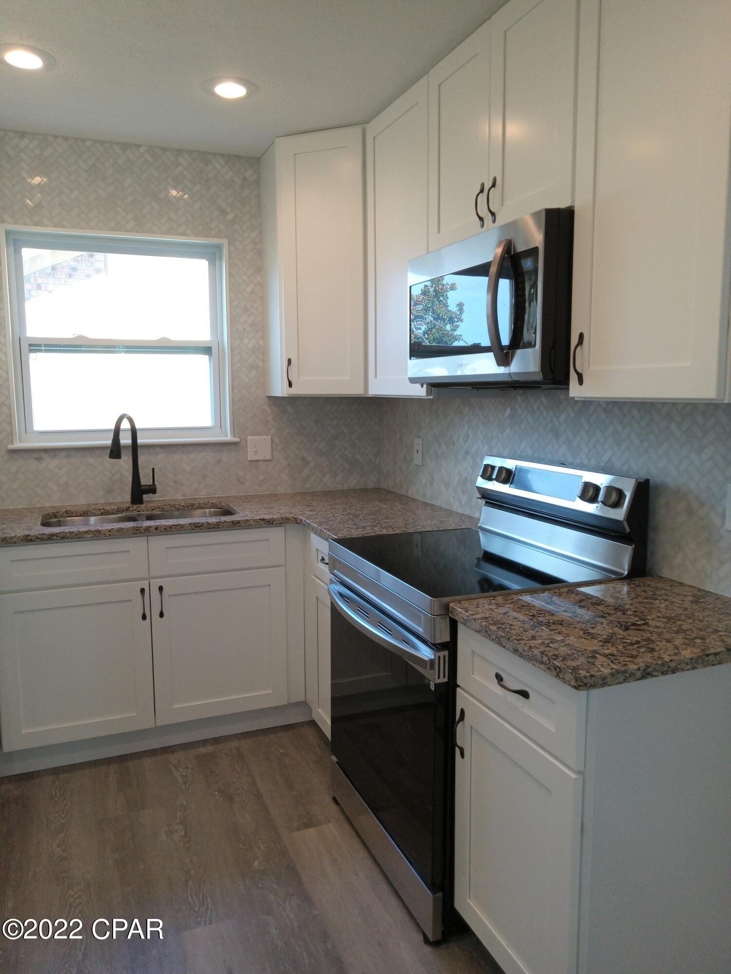 Belaire Estates U-5 - Residential