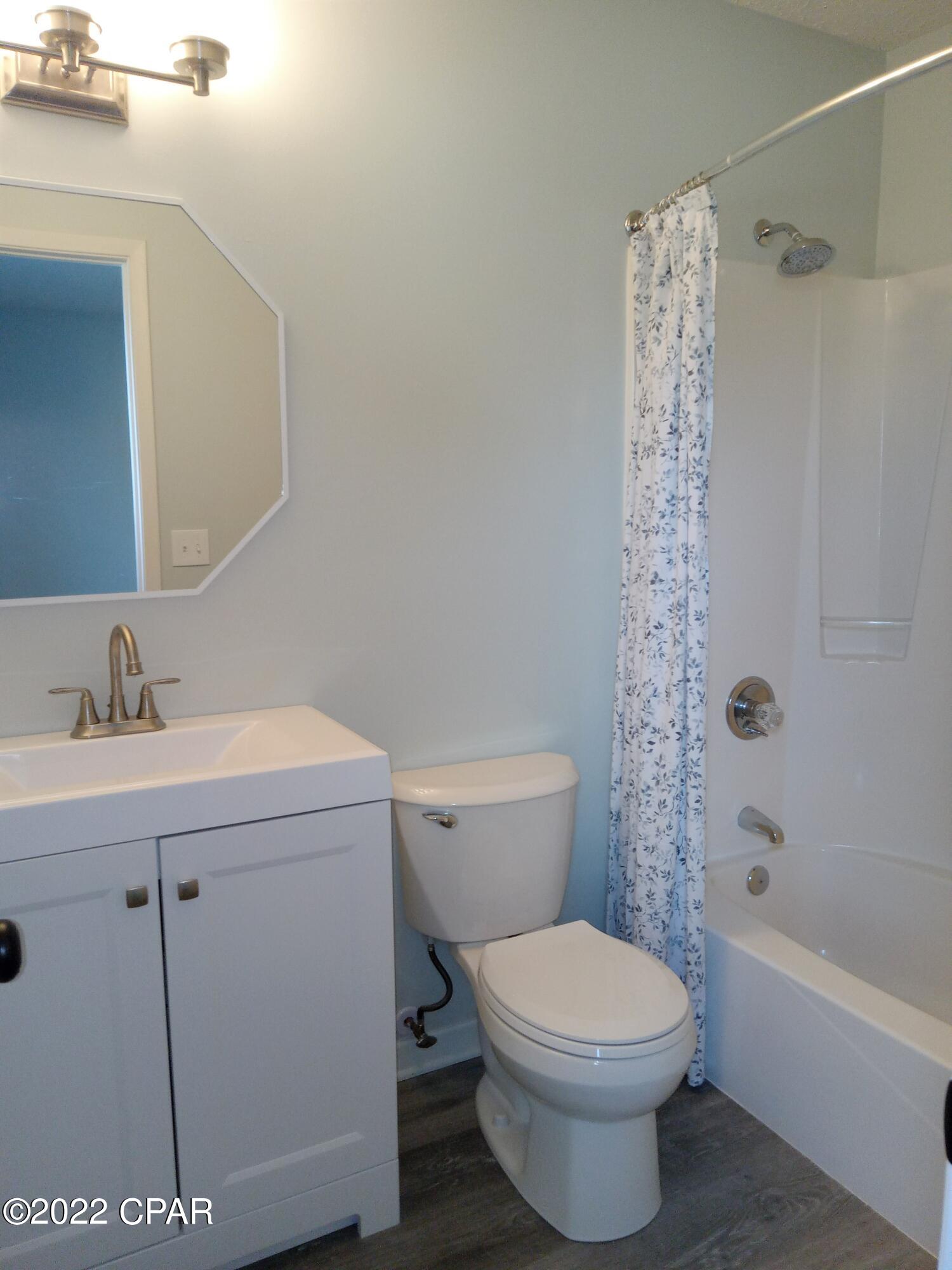 Belaire Estates U-5 - Residential