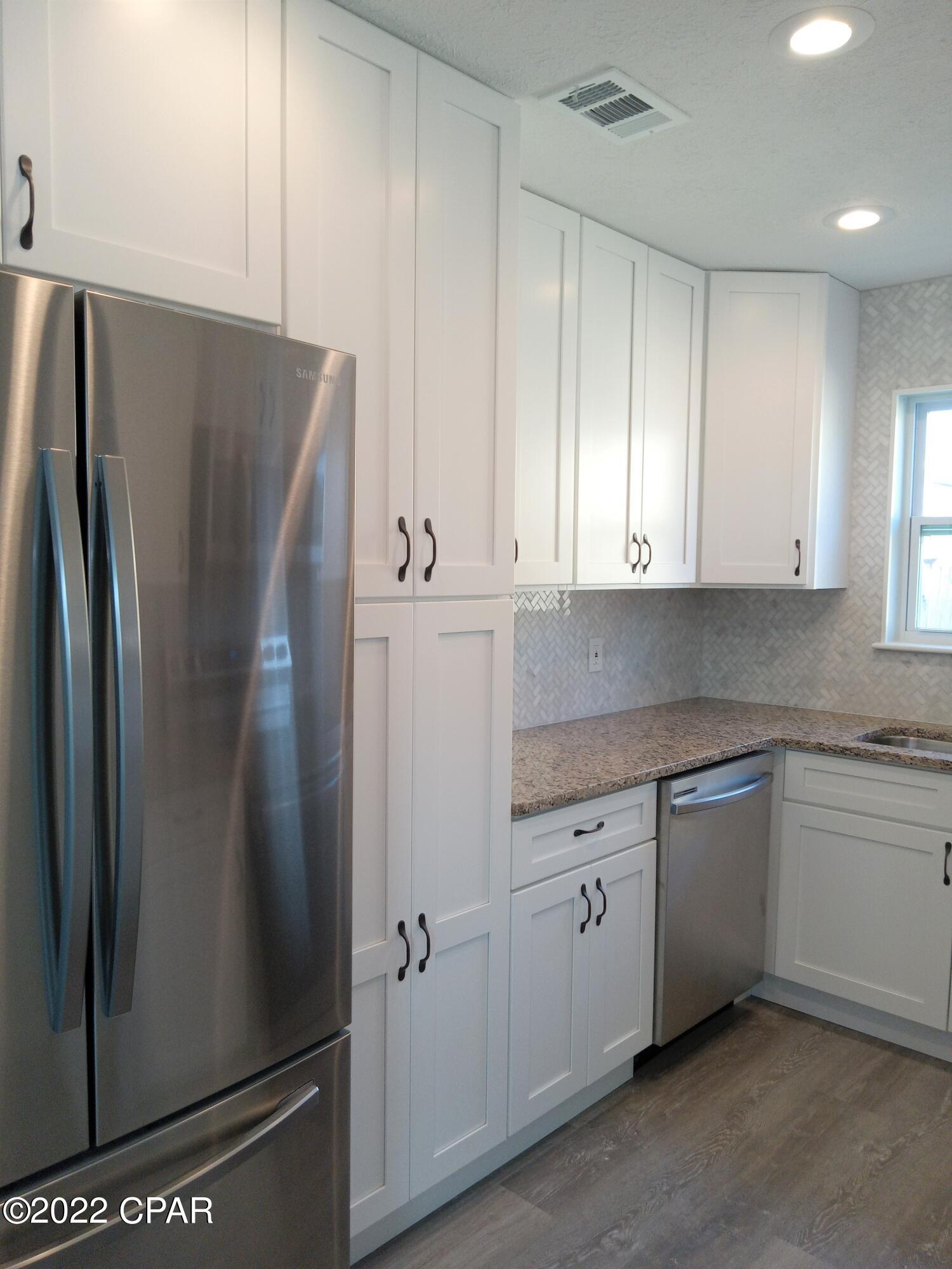 Belaire Estates U-5 - Residential