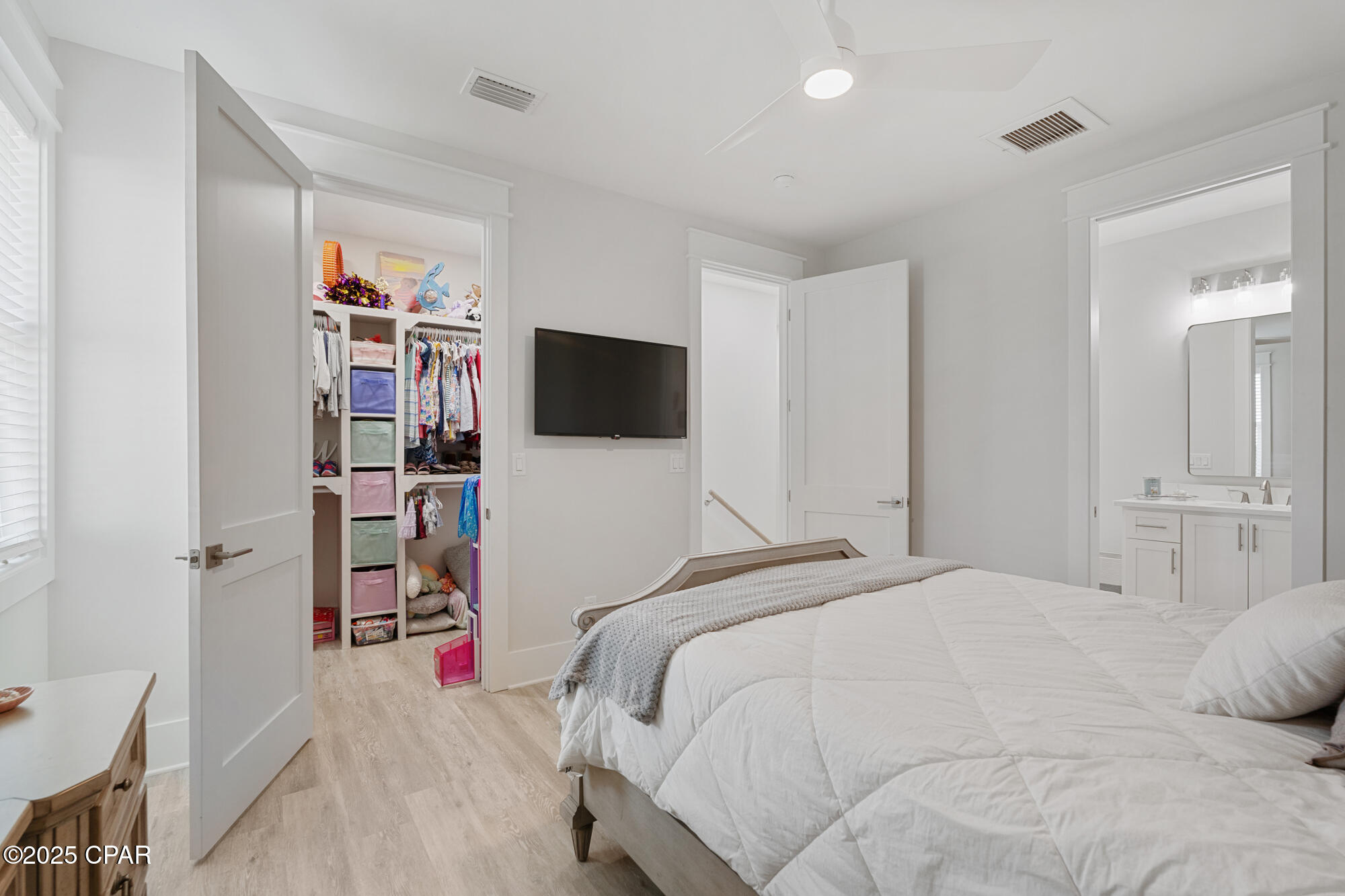 Casuna - Residential