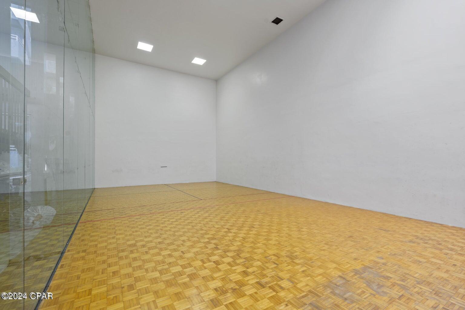 Pelican Walk - Residential