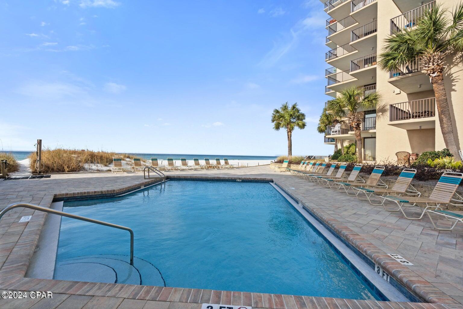 Pelican Walk - Residential