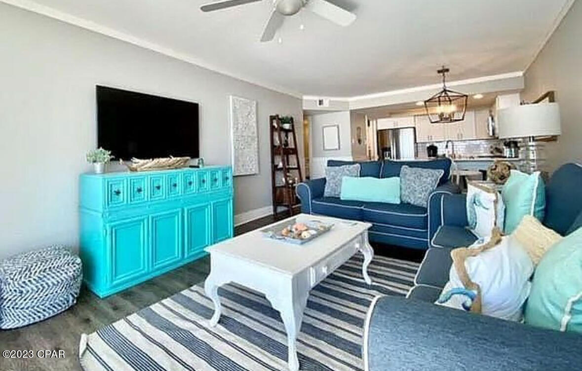 Pelican Walk - Residential