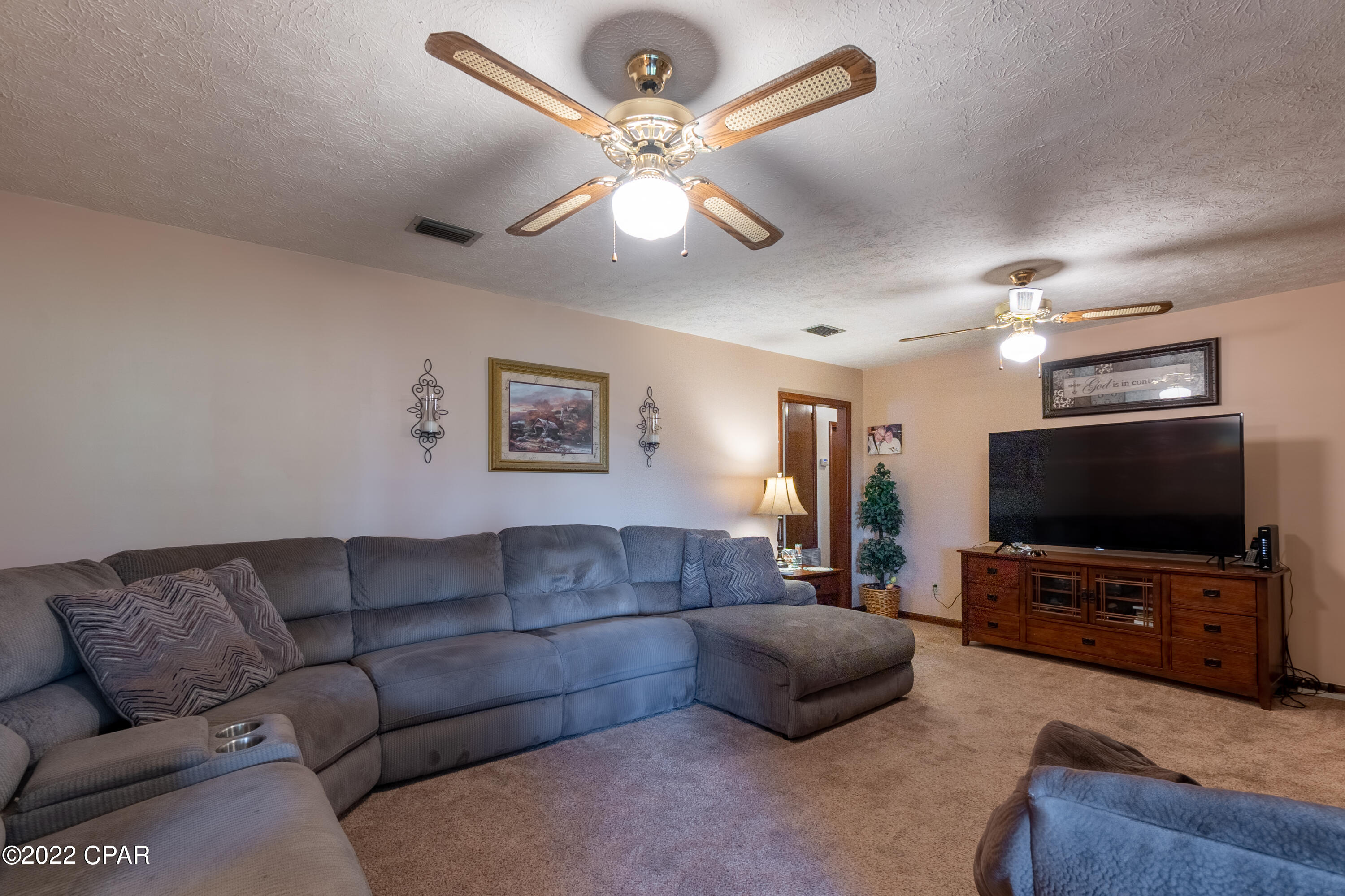 Imperial Oaks - Residential