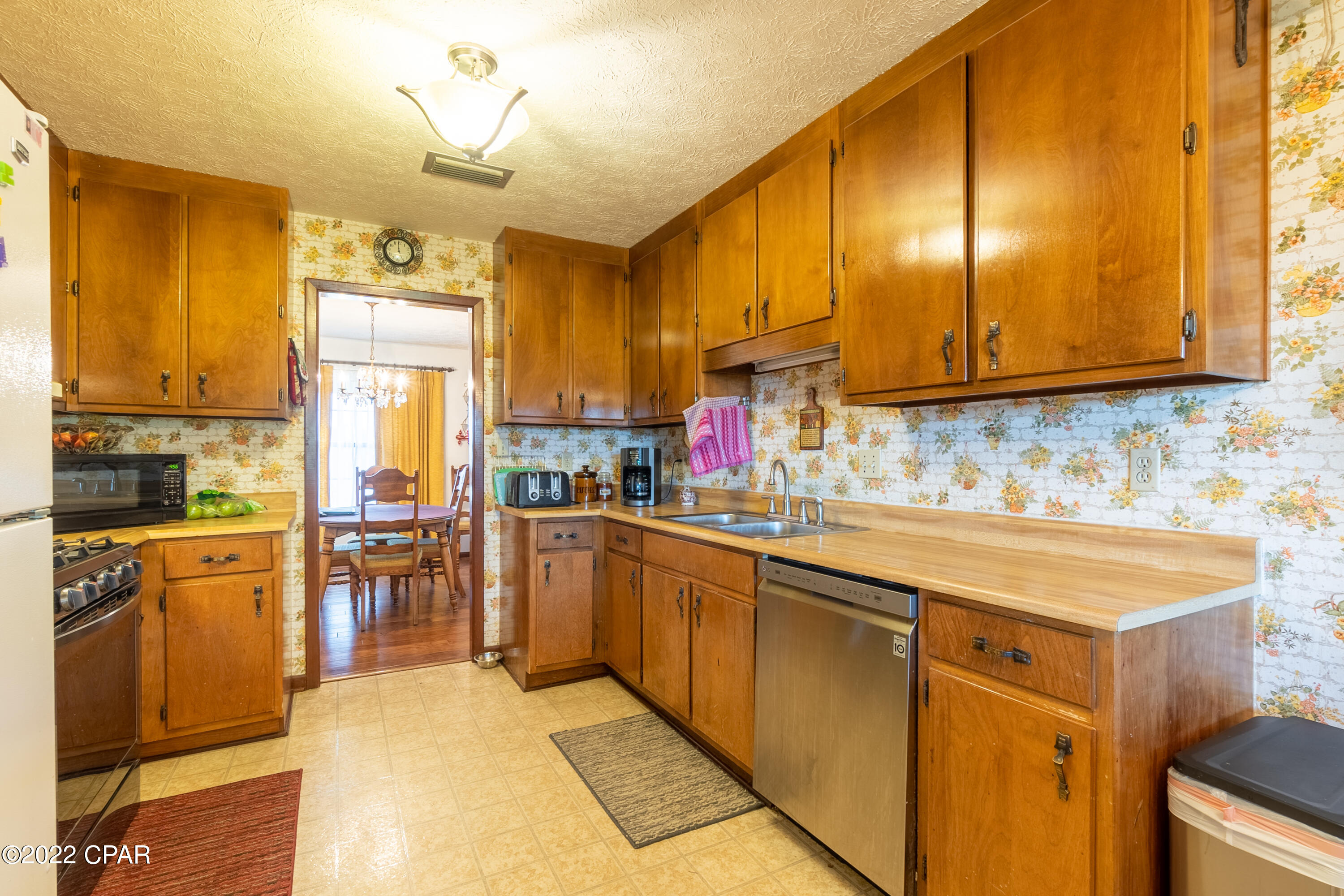 Imperial Oaks - Residential