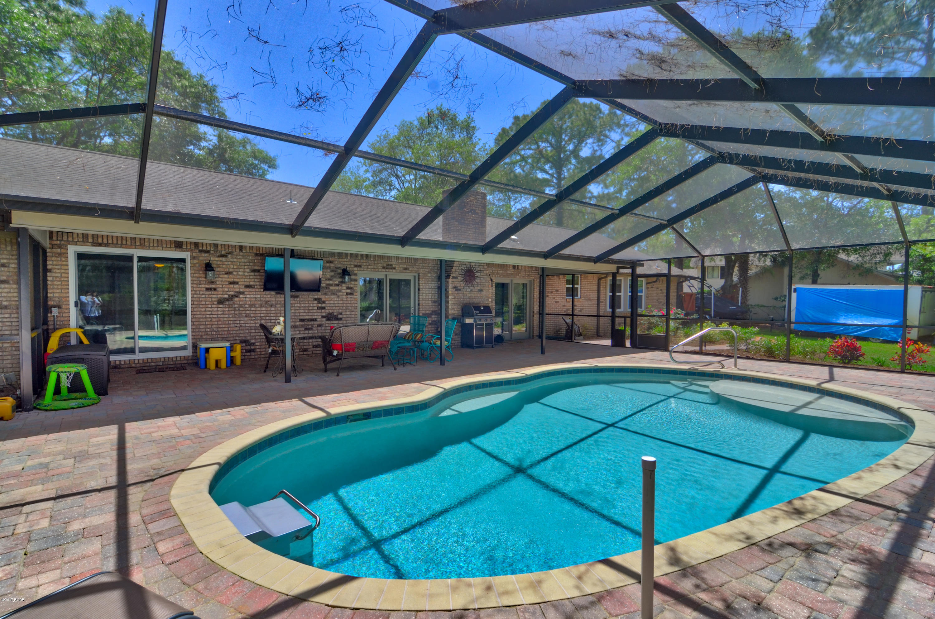 Kings Point - Residential