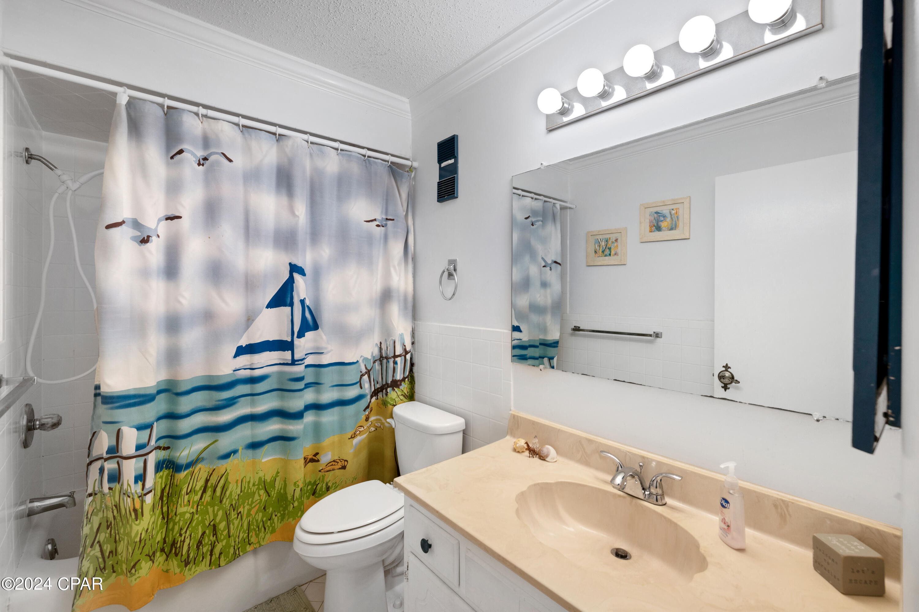 Regency Towers - Residential