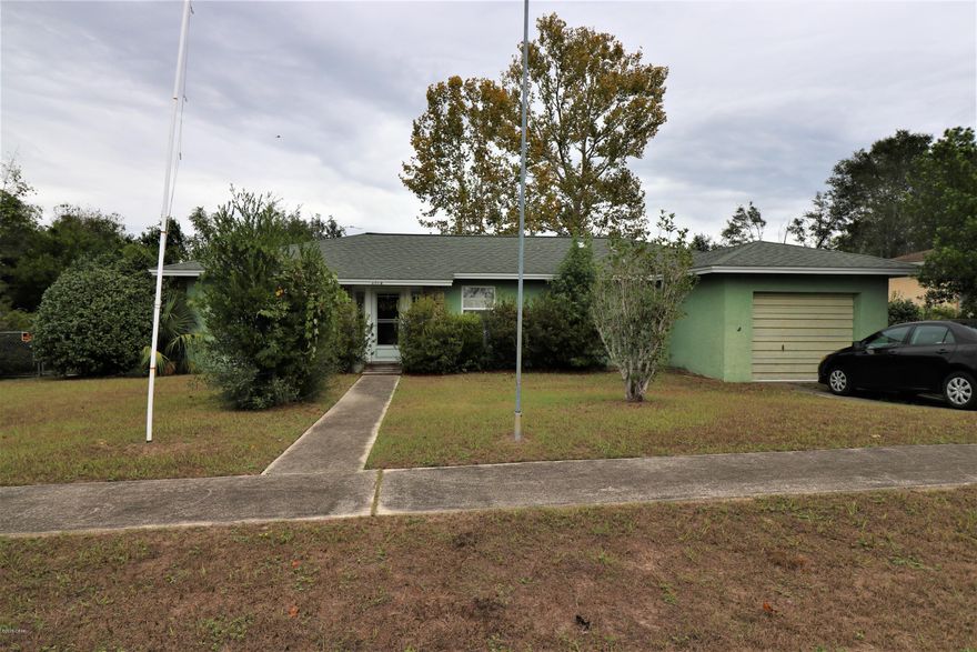 Home is currently under contract, seller will continue to show and will accept backup offers. Well Maintained Sunny Hills Home! Quiet Country living but still close enough to the Worlds Most Beautiful Beaches not to mention all the great activities that NW Florida has to offer! This spacious home sits on over 1/4 acre and features a split floorplan, 3 bedrooms, 2 baths, Florida Room, and storage space located at the rear of the home.  Home also features a chain link fenced in back yard, deep well on the property that can be used for the home as well as the home is can use community water, 2015 HVAC-air to air unit for cooling and heat, Newer stainless kitchen appliances and freshly painted kitchen, and terrazzo floors! Thank you for considering this wonderful home! All information should be verified by buyer or buyers agent if important