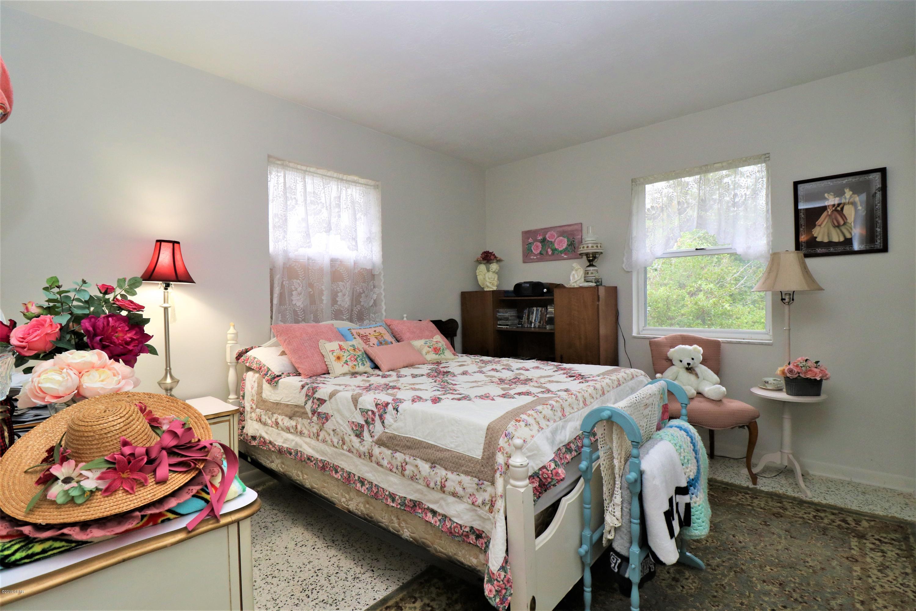 Sunny Hills Unit 4 - Residential