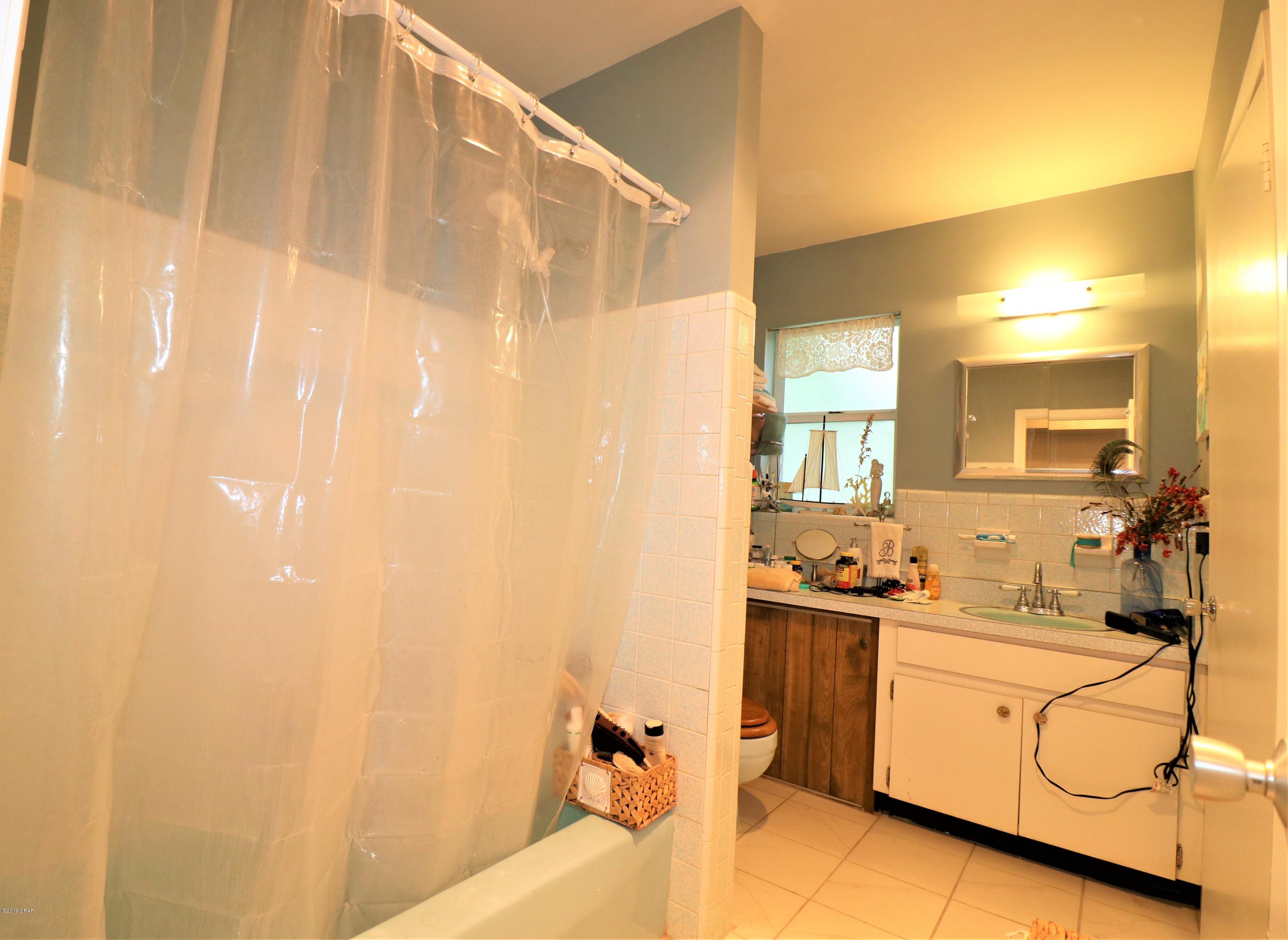 Sunny Hills Unit 4 - Residential