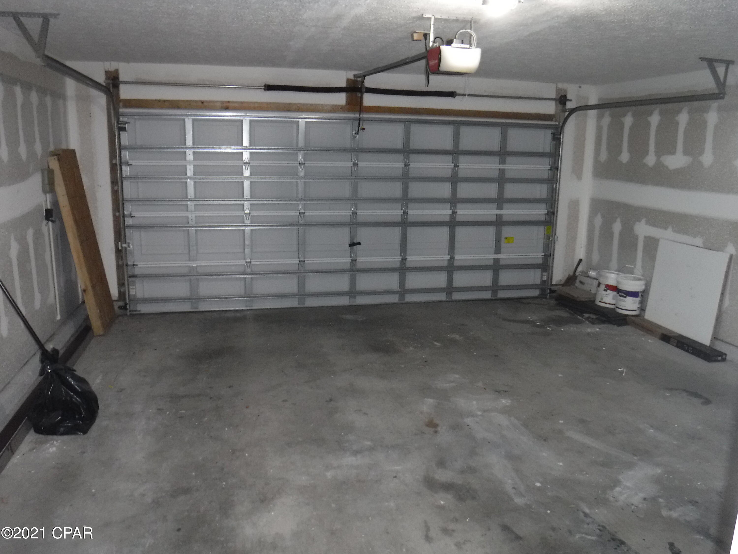 Cedars Crossing - Residential Lease