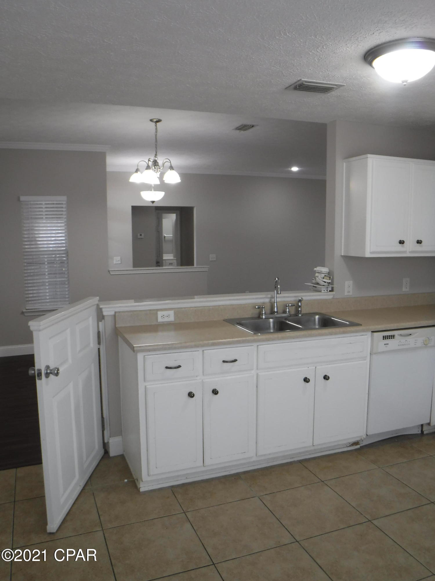 Cedars Crossing - Residential Lease