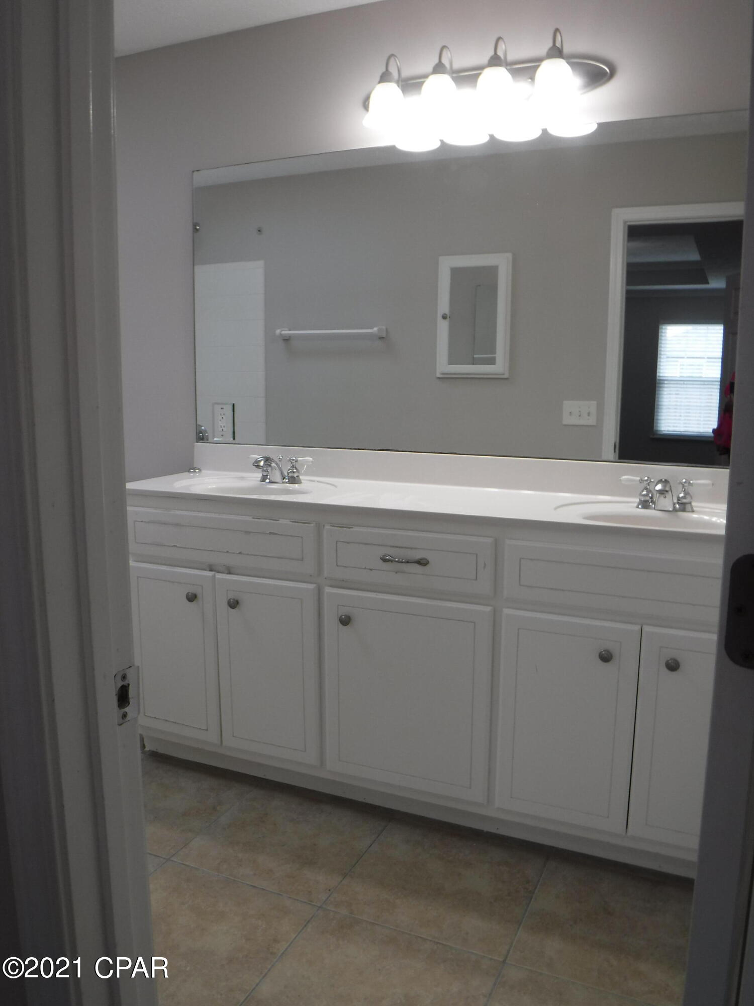 Cedars Crossing - Residential Lease