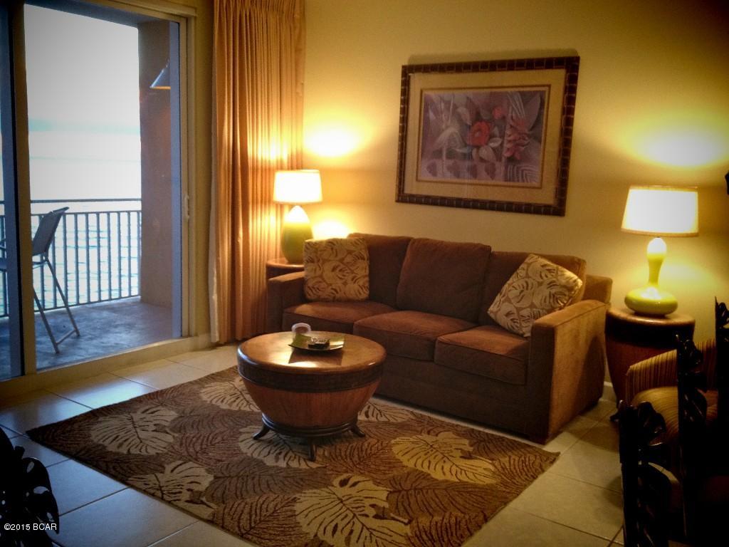 Splash Condo - Residential