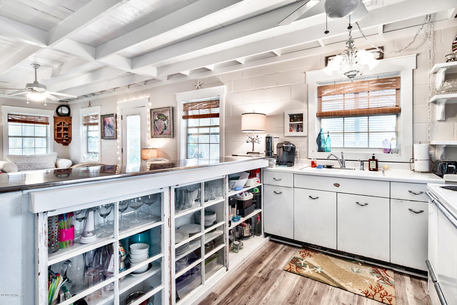 Santa Monica Beach - Residential