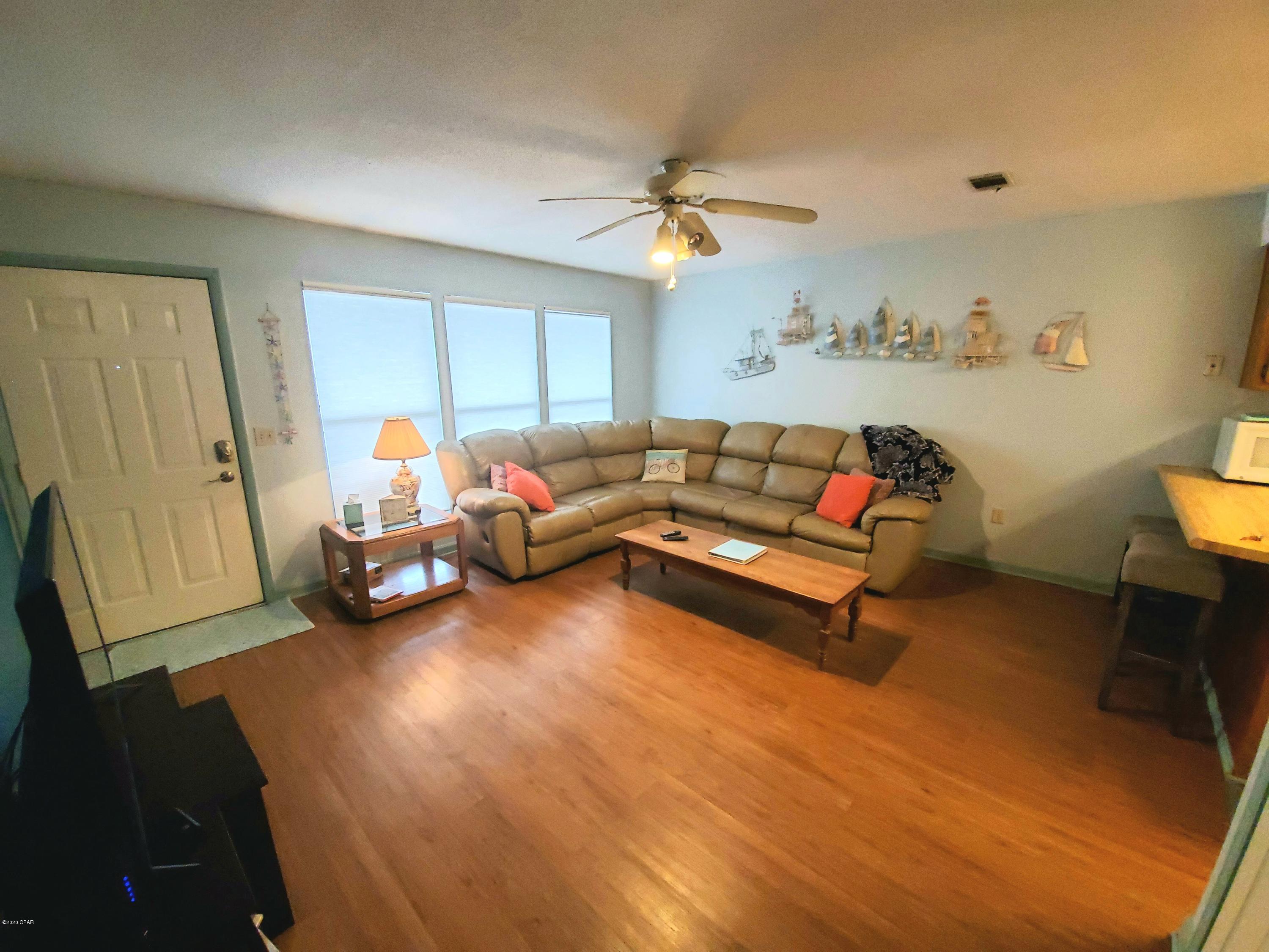 El Centro Villas Ph 1 - Residential