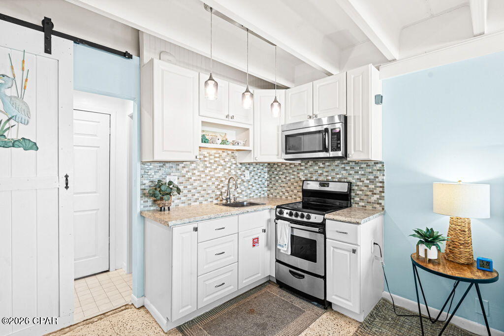 Fontainebleau Terrace - Residential