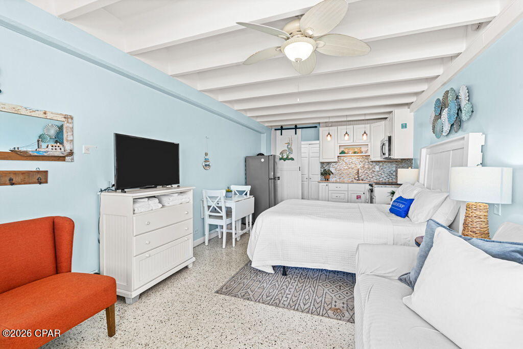 Fontainebleau Terrace - Residential