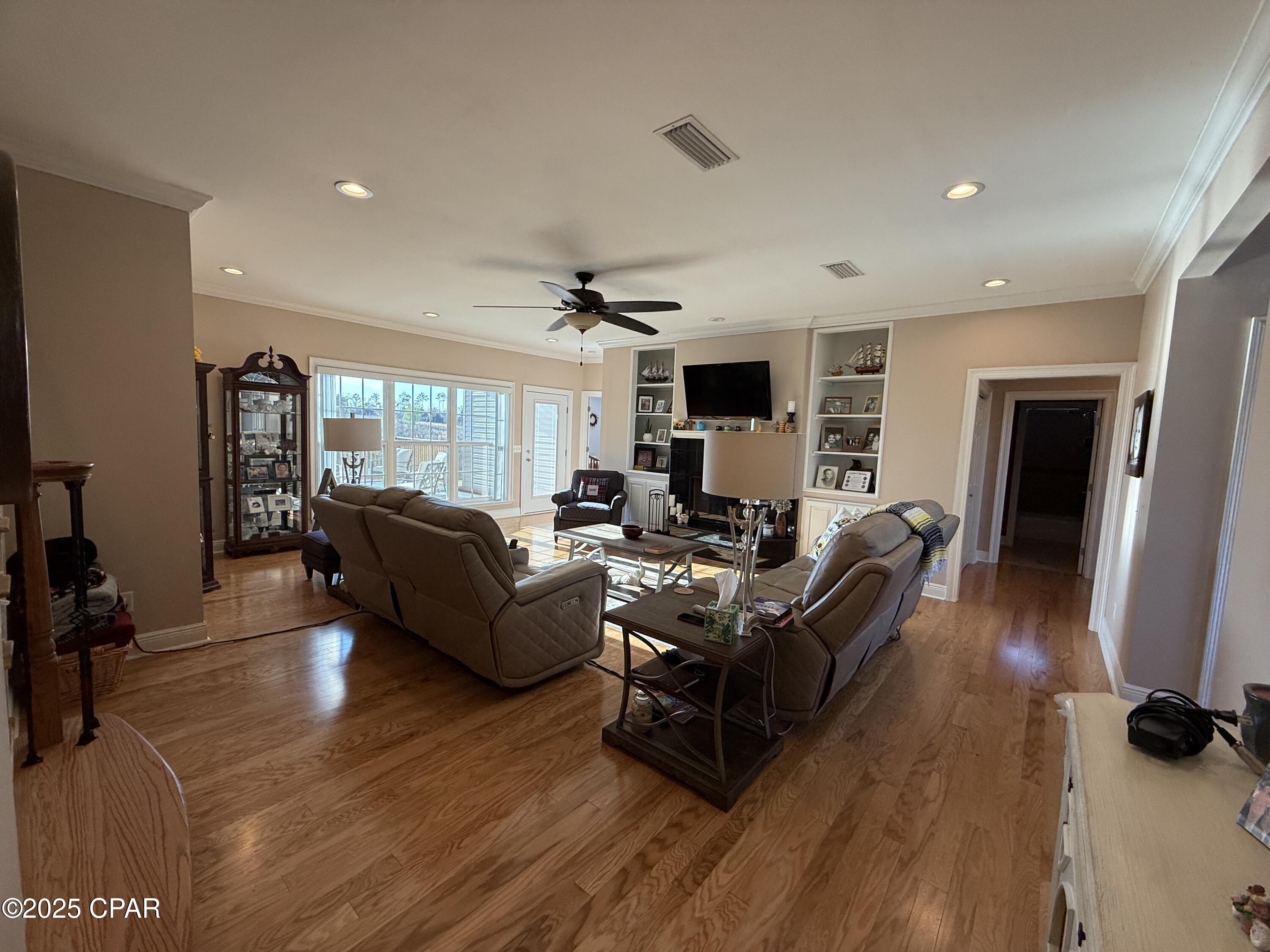 Spring Chase - Residential