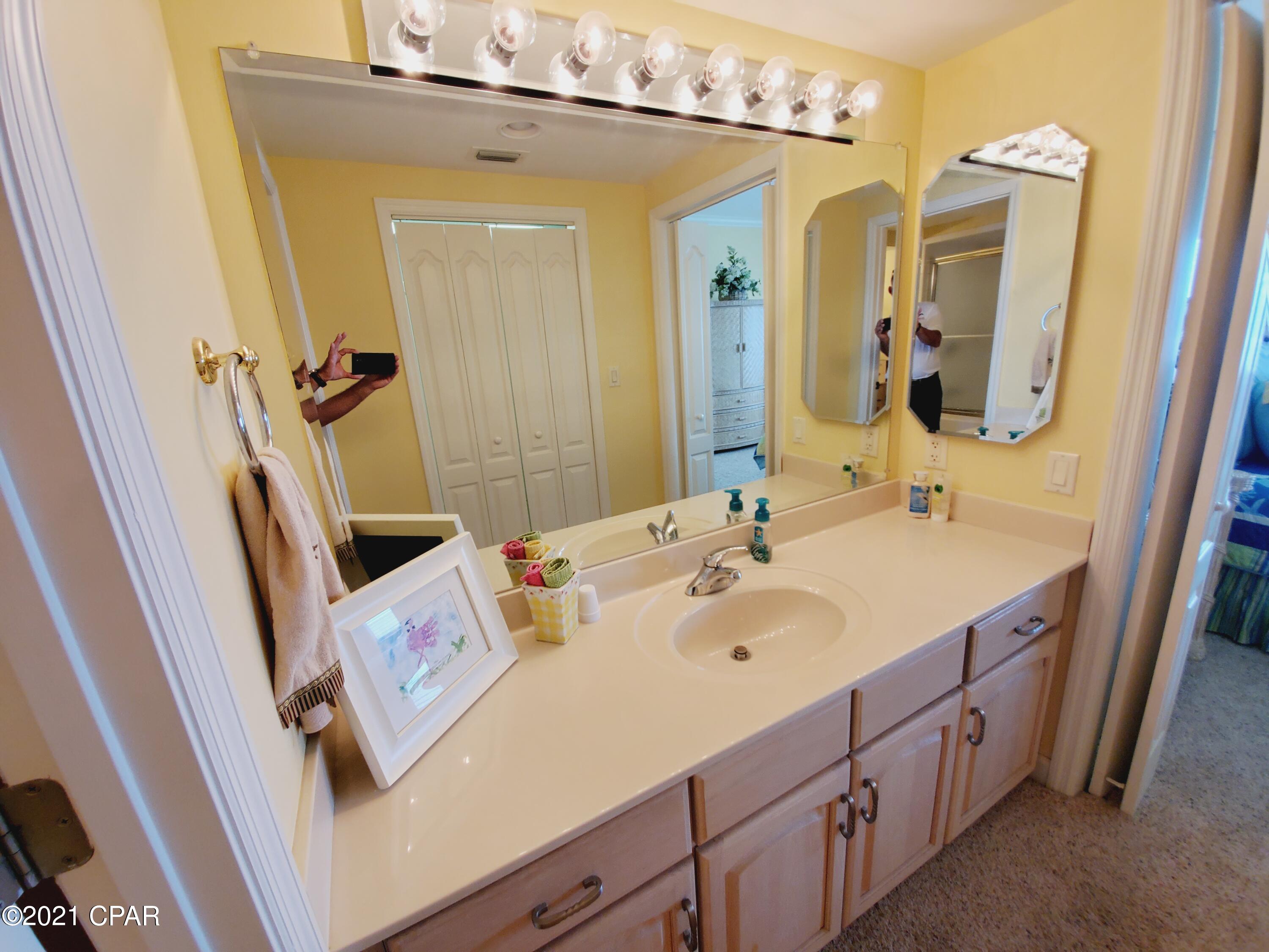 Coral Reef Condo - Residential