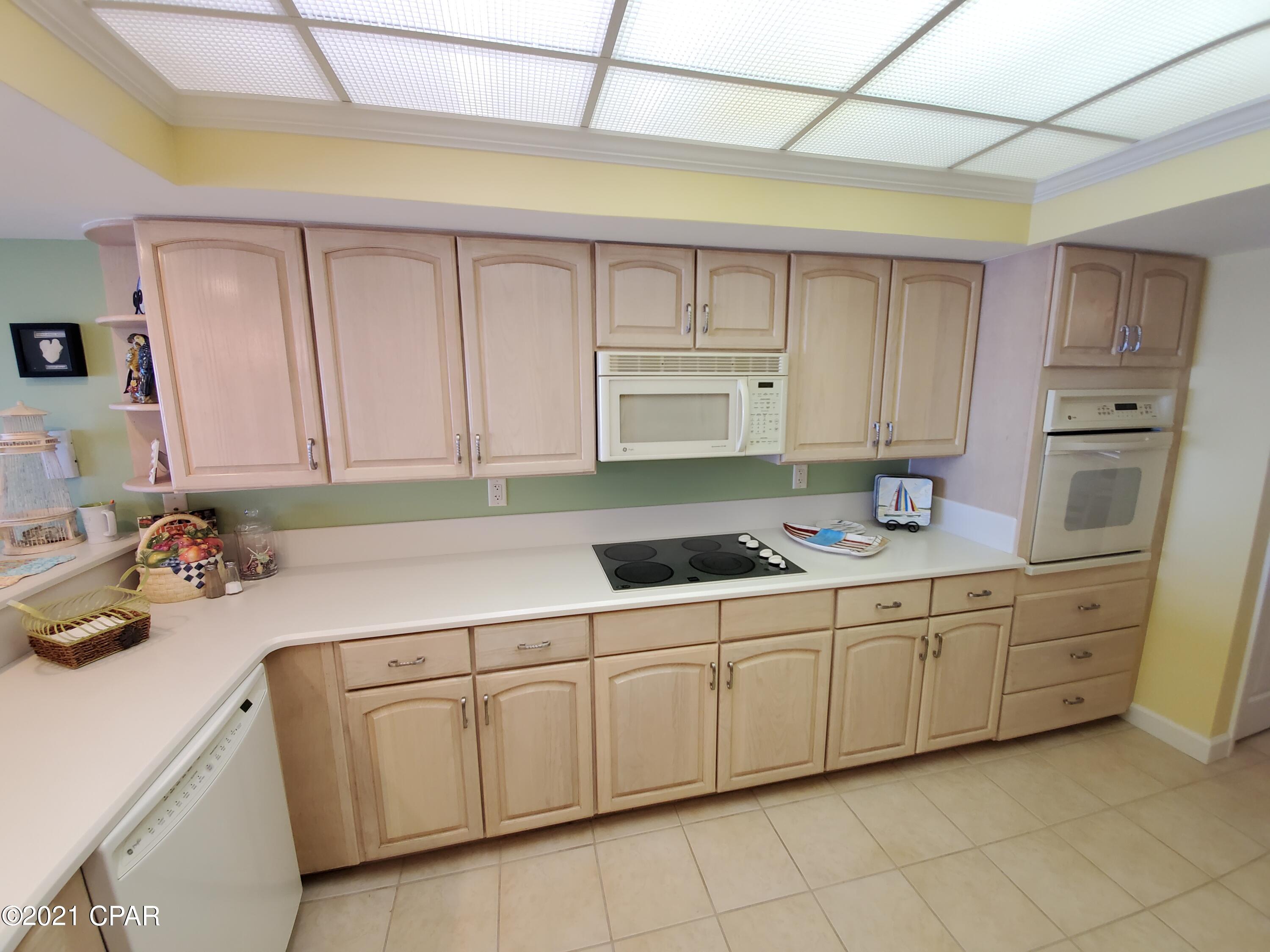 Coral Reef Condo - Residential