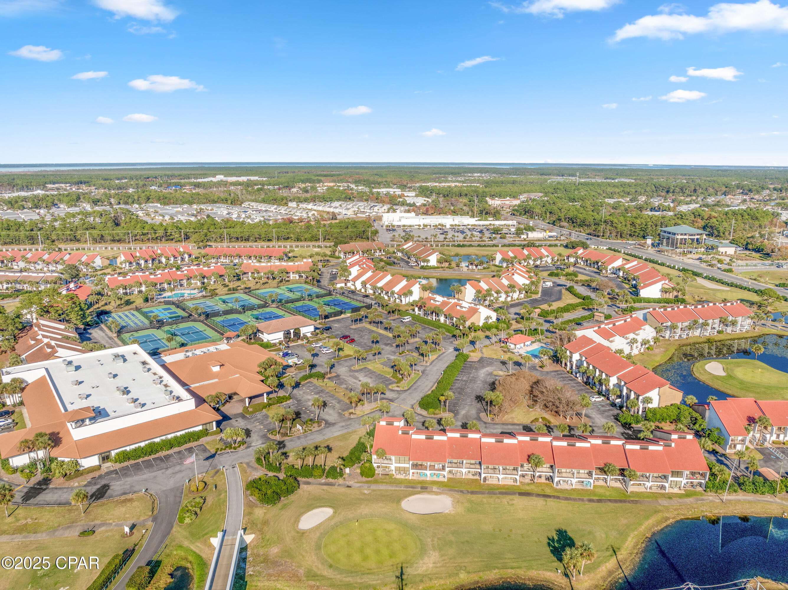 Edgewater Golf Villas V-C - Residential