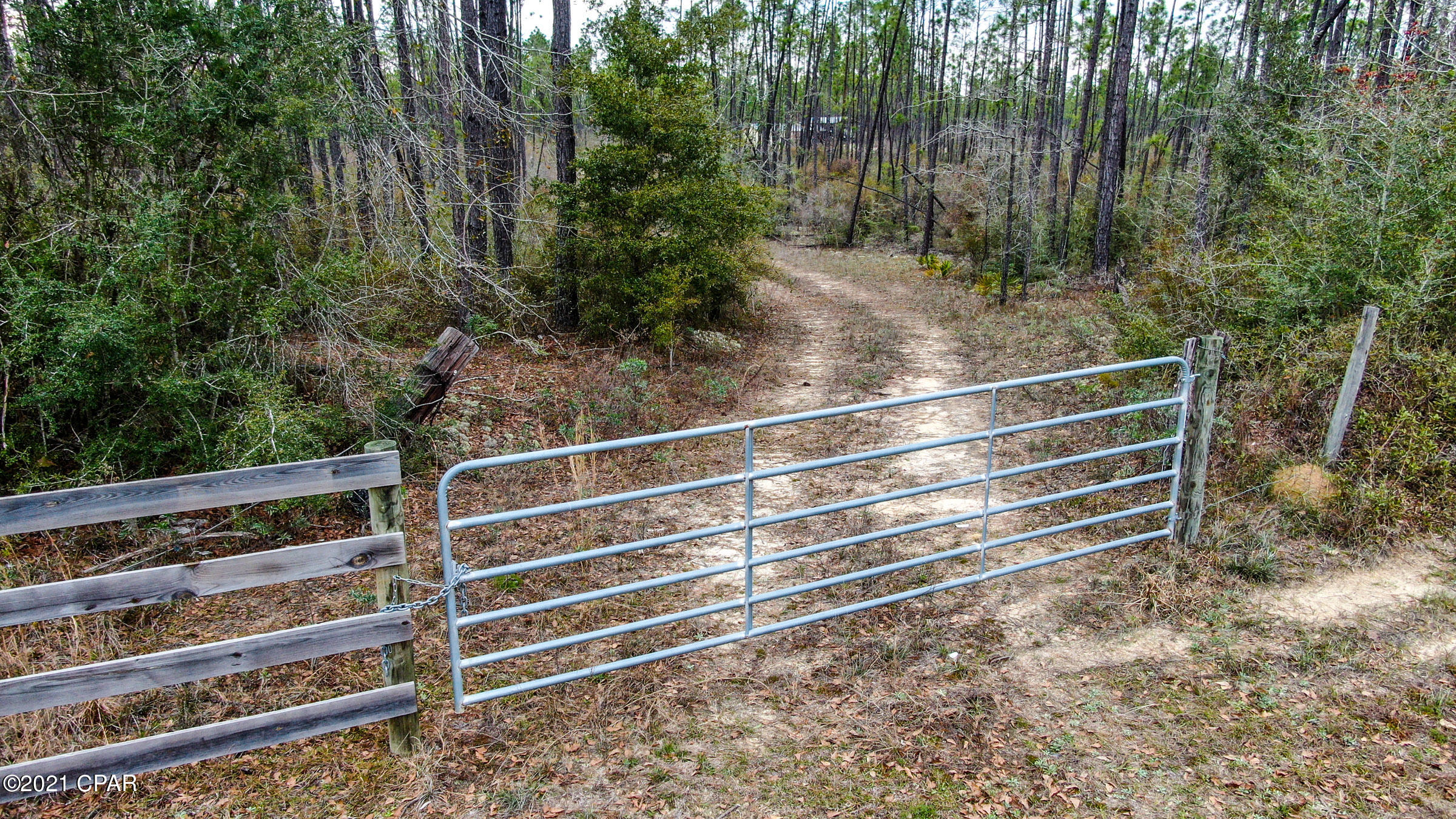 [No Recorded Subdiv] - Land