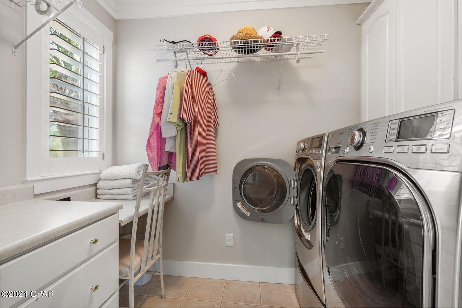 Panama City Beach, Florida 32408, United States, 3 Bedrooms Bedrooms, ,3 BathroomsBathrooms,Residential,Pending,64878