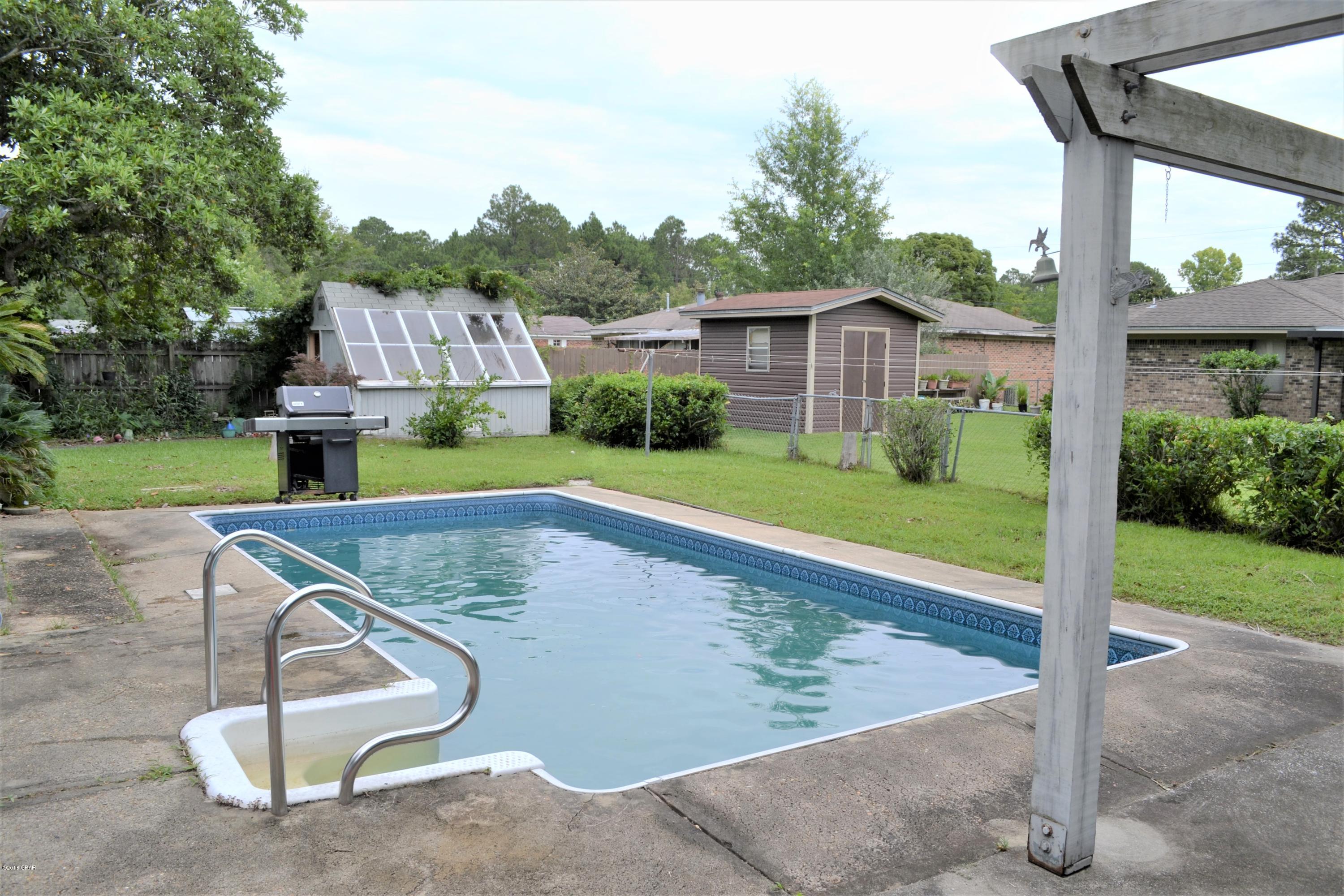 Forest Shores - Residential