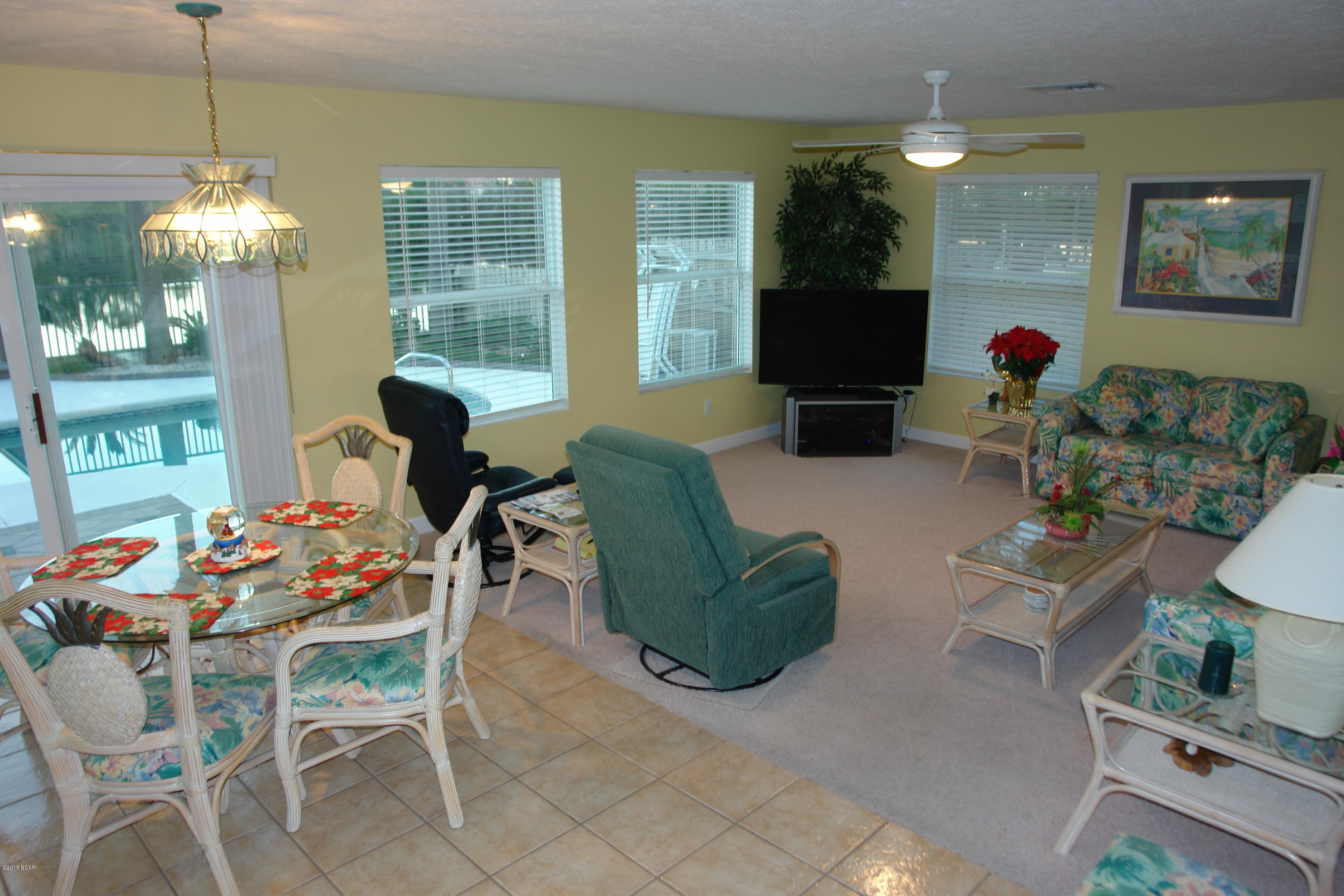 Jamaican Lake Condos - Residential