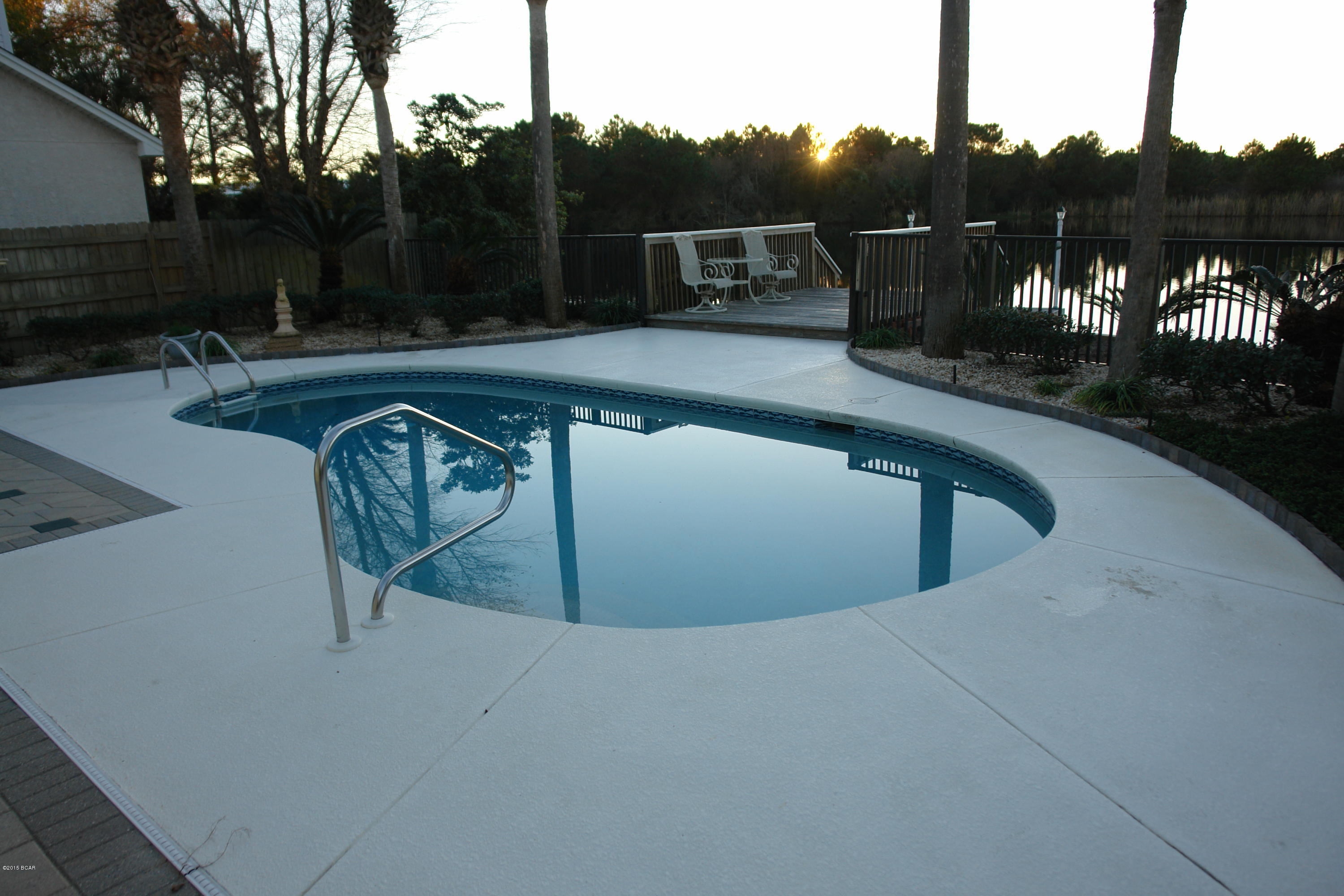 Jamaican Lake Condos - Residential